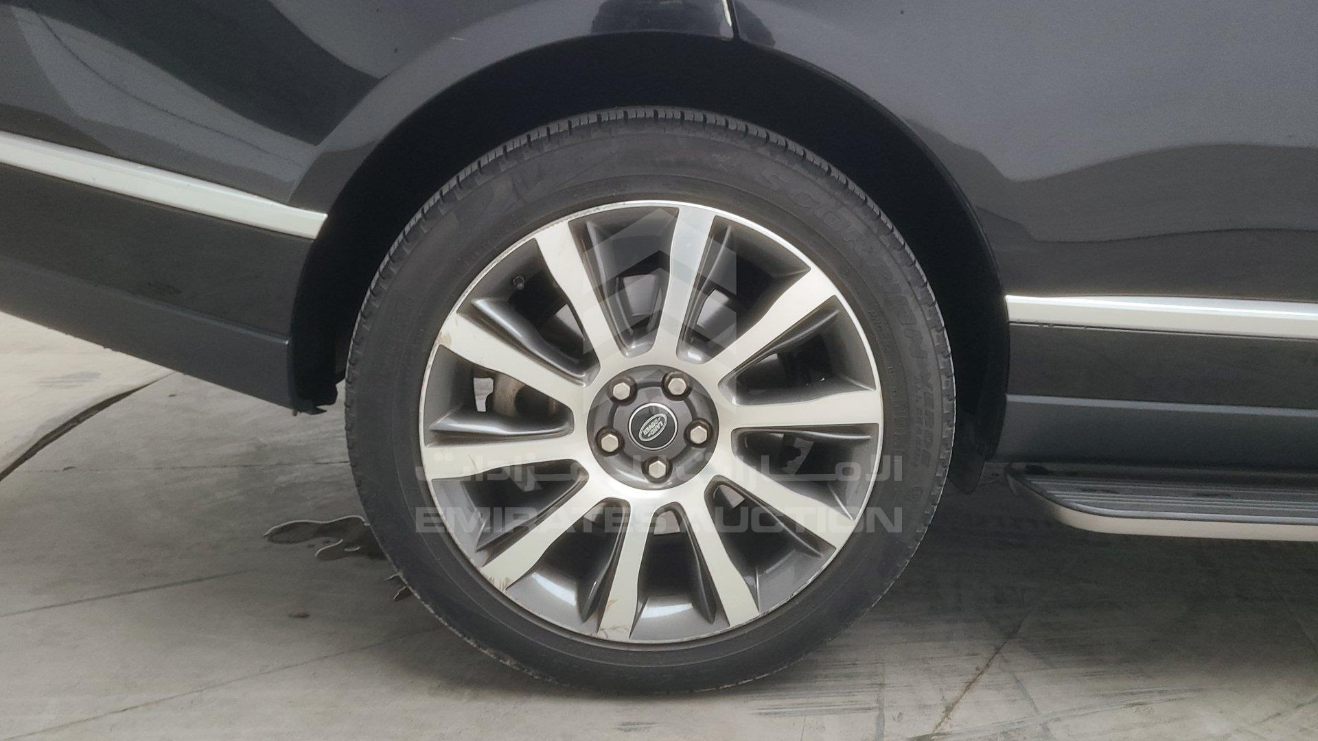 SALGA2EF5FA224915 - 2015 Range Rover Vogue - #428794