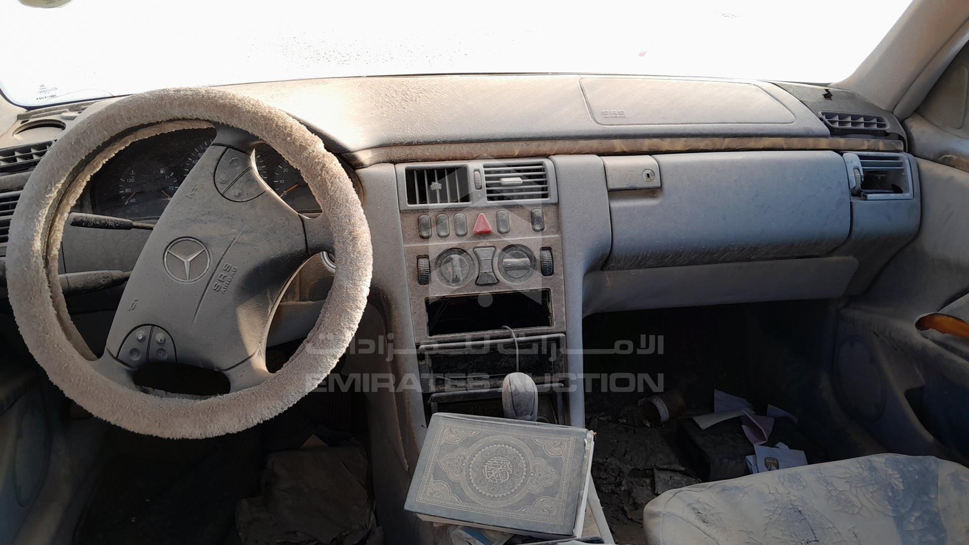 0 MERCEDES E240 VIN: WDB2100621B242522