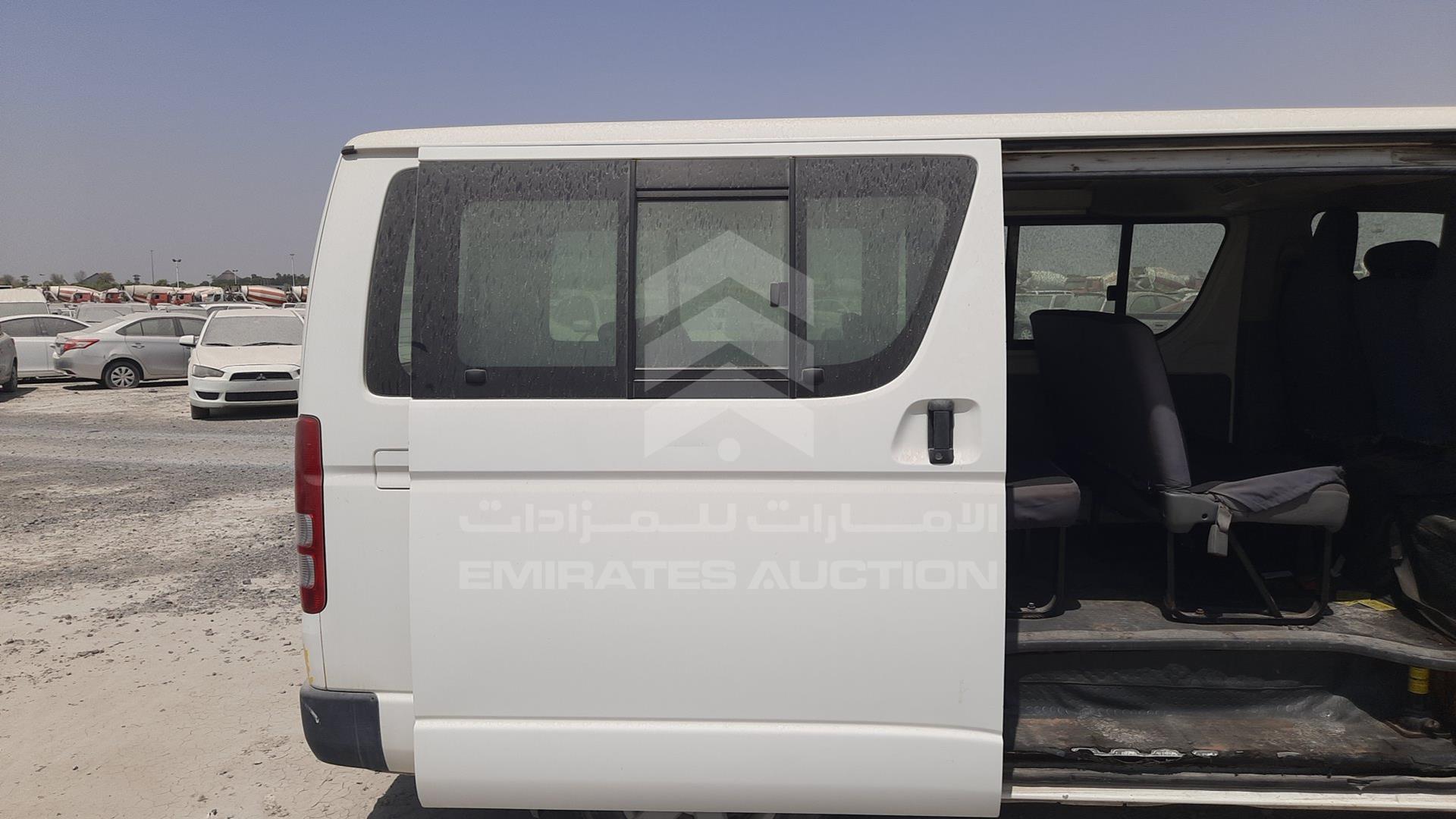 2010 TOYOTA HIACE VIN: JTGJX02PXA0030444