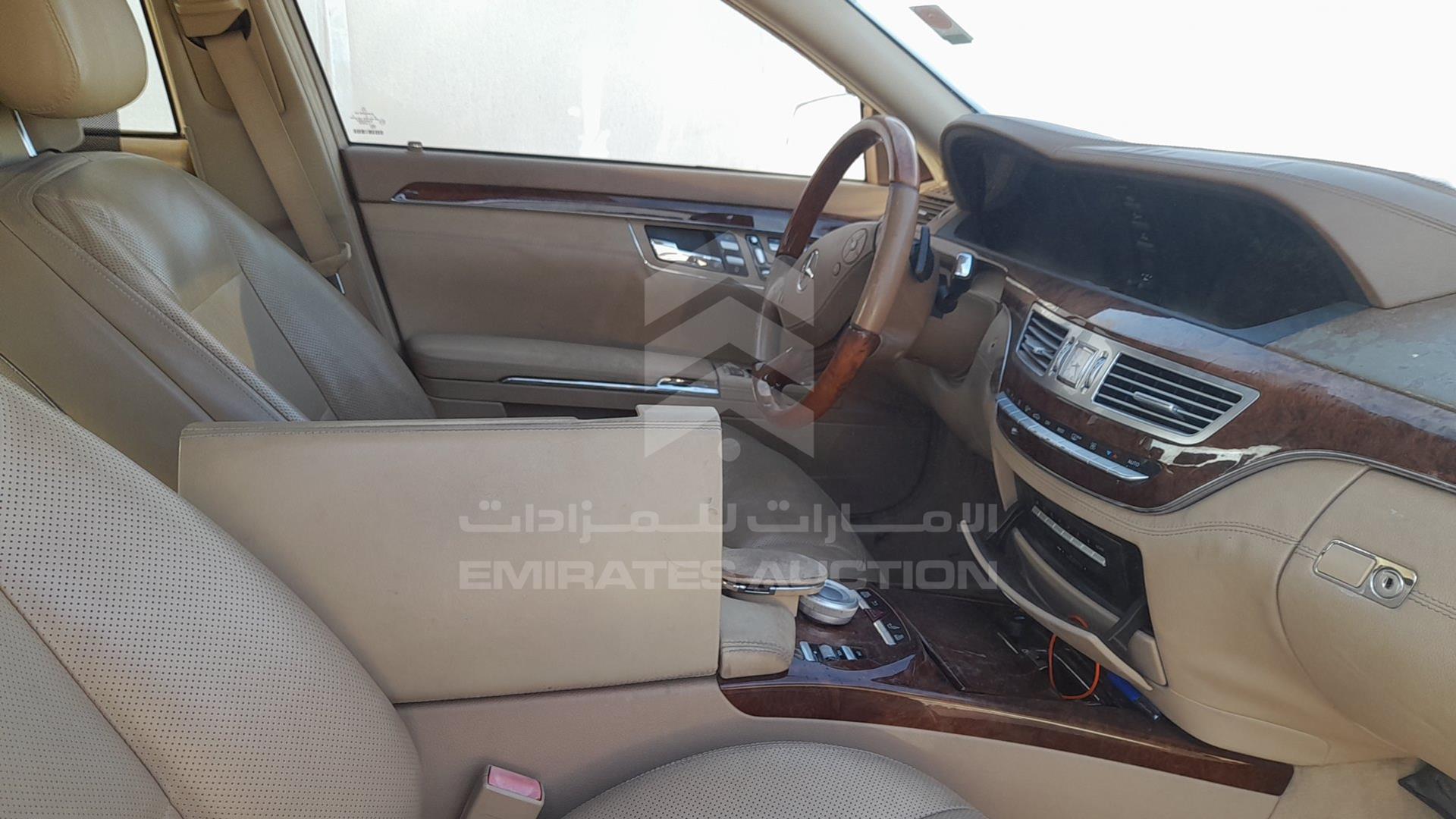 2011 MERCEDES S 500 VIN: WDDNG7BB5BA352292
