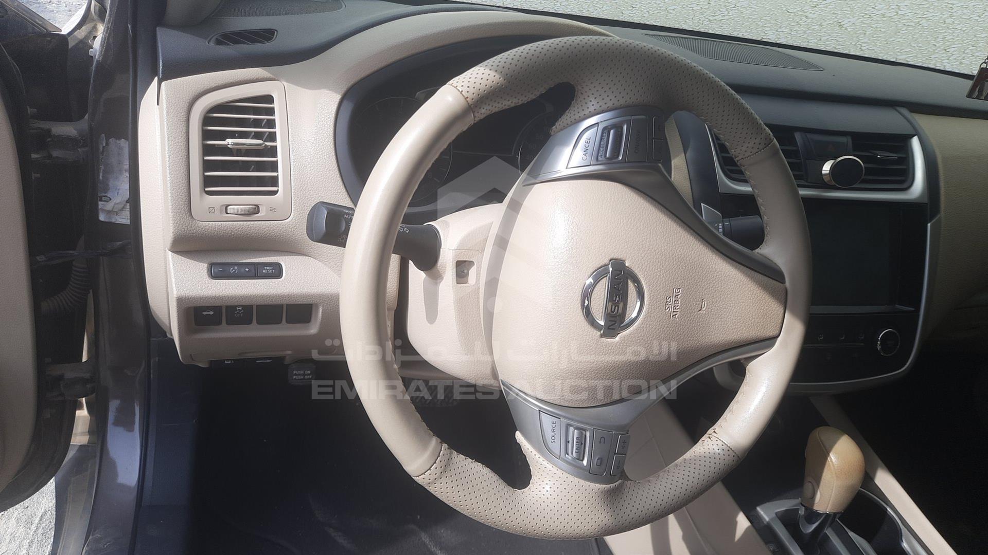 2017 NISSAN ALTIMA VIN: 1N4AL3A9XHC106708