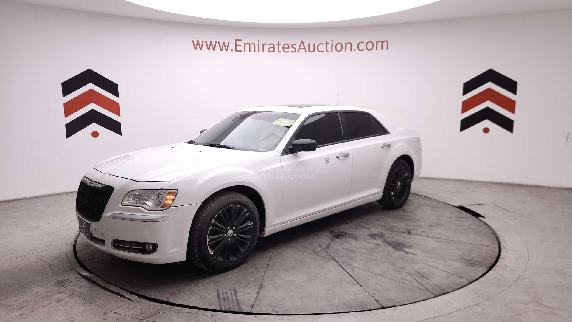 2014 CHRYSLER 300 C VIN: 2C3CCAKGXEH235923