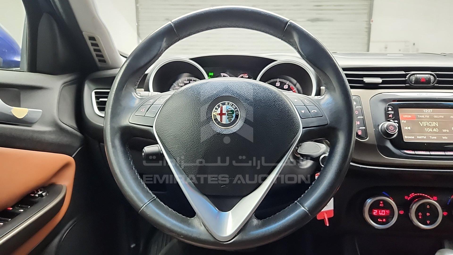 2015 ALFA ROMEO GILULIETTA VIN: ZARCABCA7F7359166