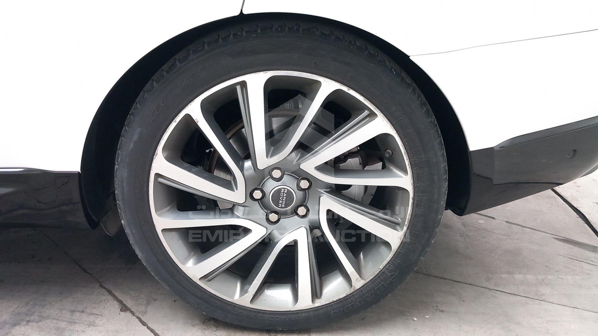 2018 RANGE ROVER SPORT VIN: SALWR2RV5JA193972