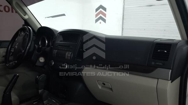 JMYLRV95WBJ702297 Mitsubishi Pajero