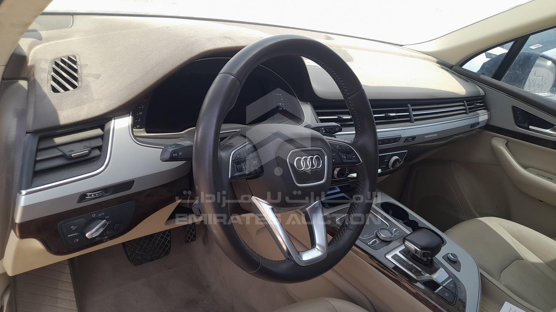 2018 AUDI Q7 VIN: WA1ZZZF73JD038204