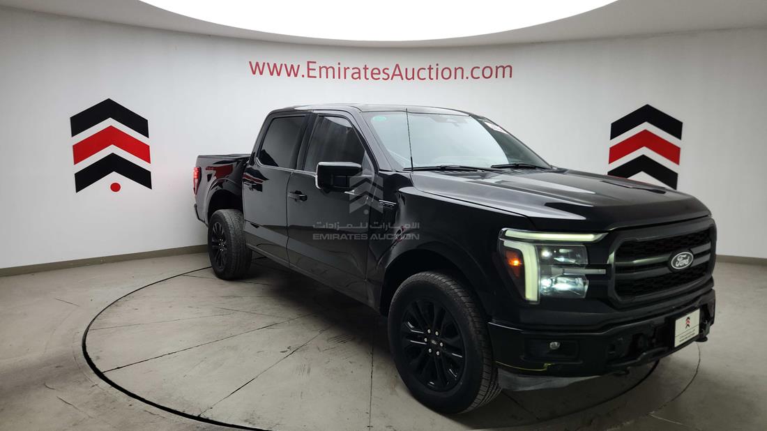 2025 Ford F 150 — Front Right Angle — Photo 11