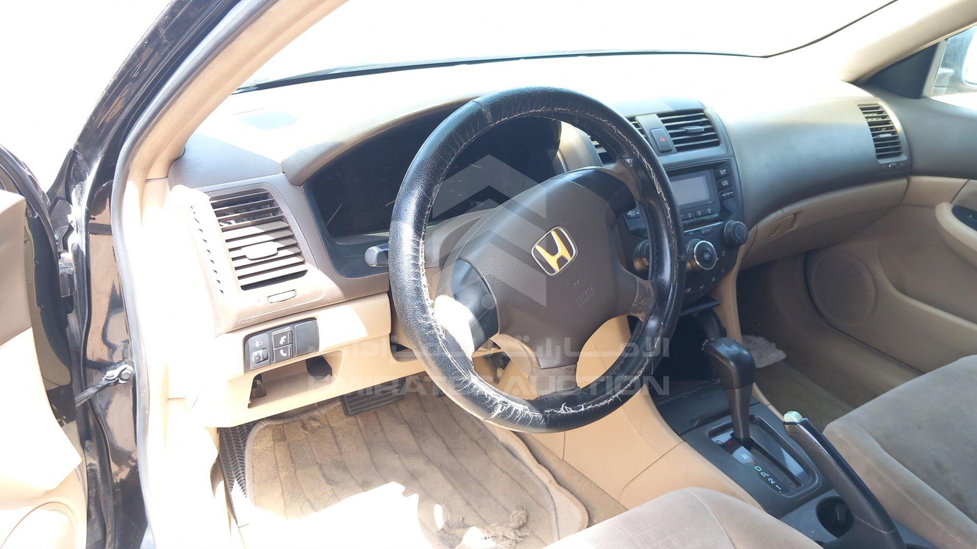 2007 HONDA ACCORD VIN: JHMCM56507C416848