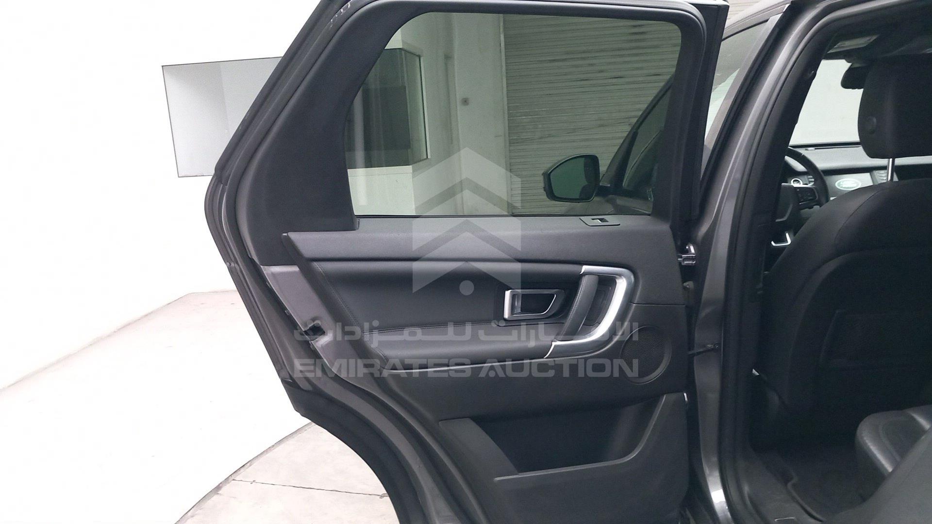 2016 LAND ROVER DISCOVERY VIN: SALCR2BG0GH593484