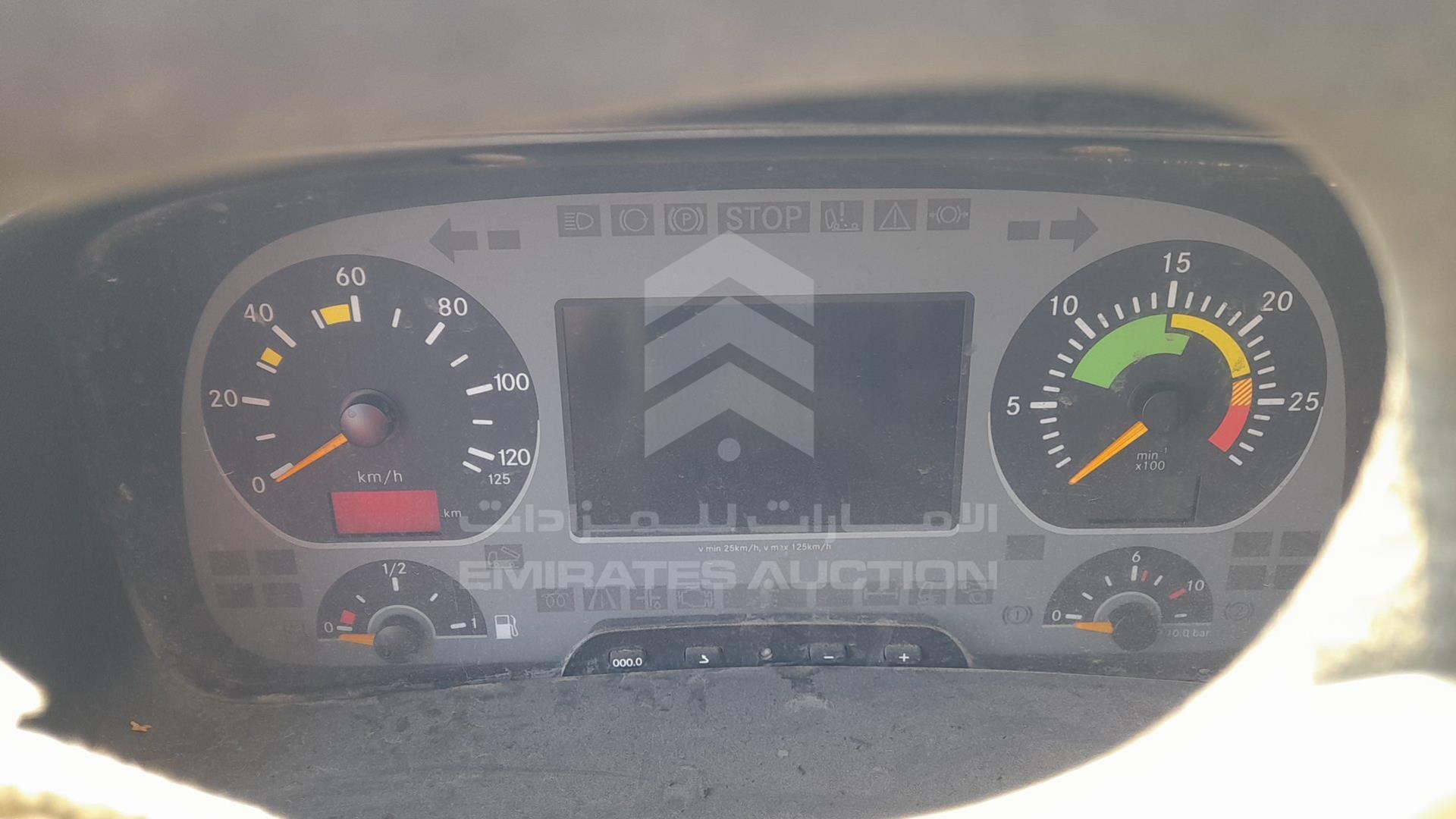 2007 MERCEDES ACTROS VIN: WDAKHCAA47L201969