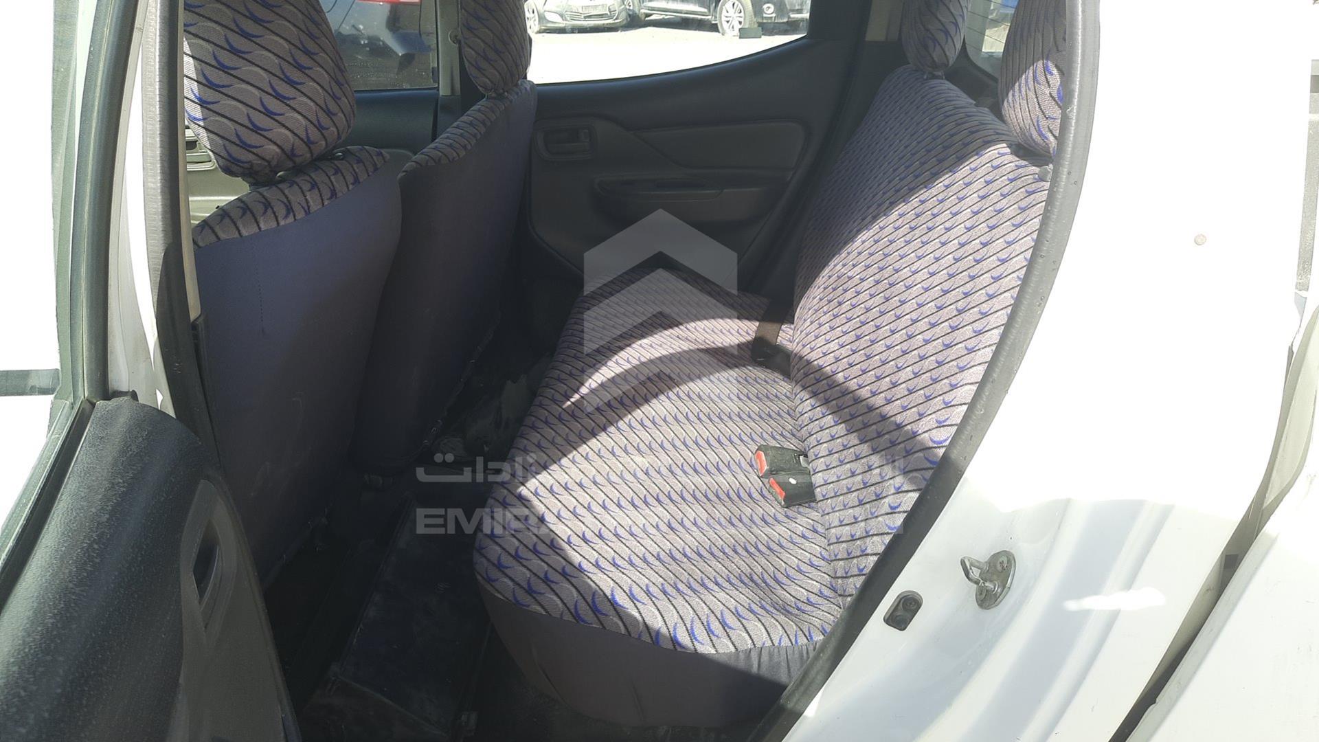 2016 MITSUBISHI L 200 VIN: MMBJNKJ40GH072520