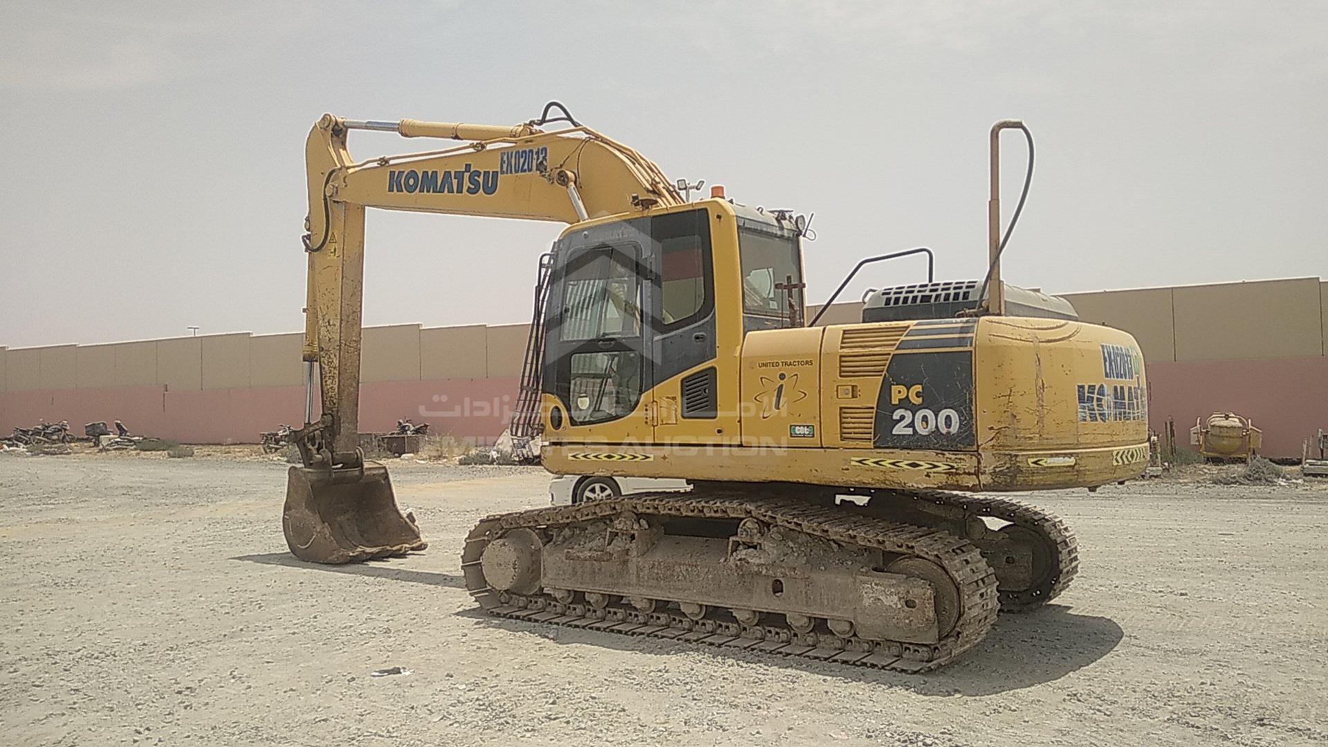 2013 KOMATSU EXCAVATOR VIN: KMTPC244P87C10549