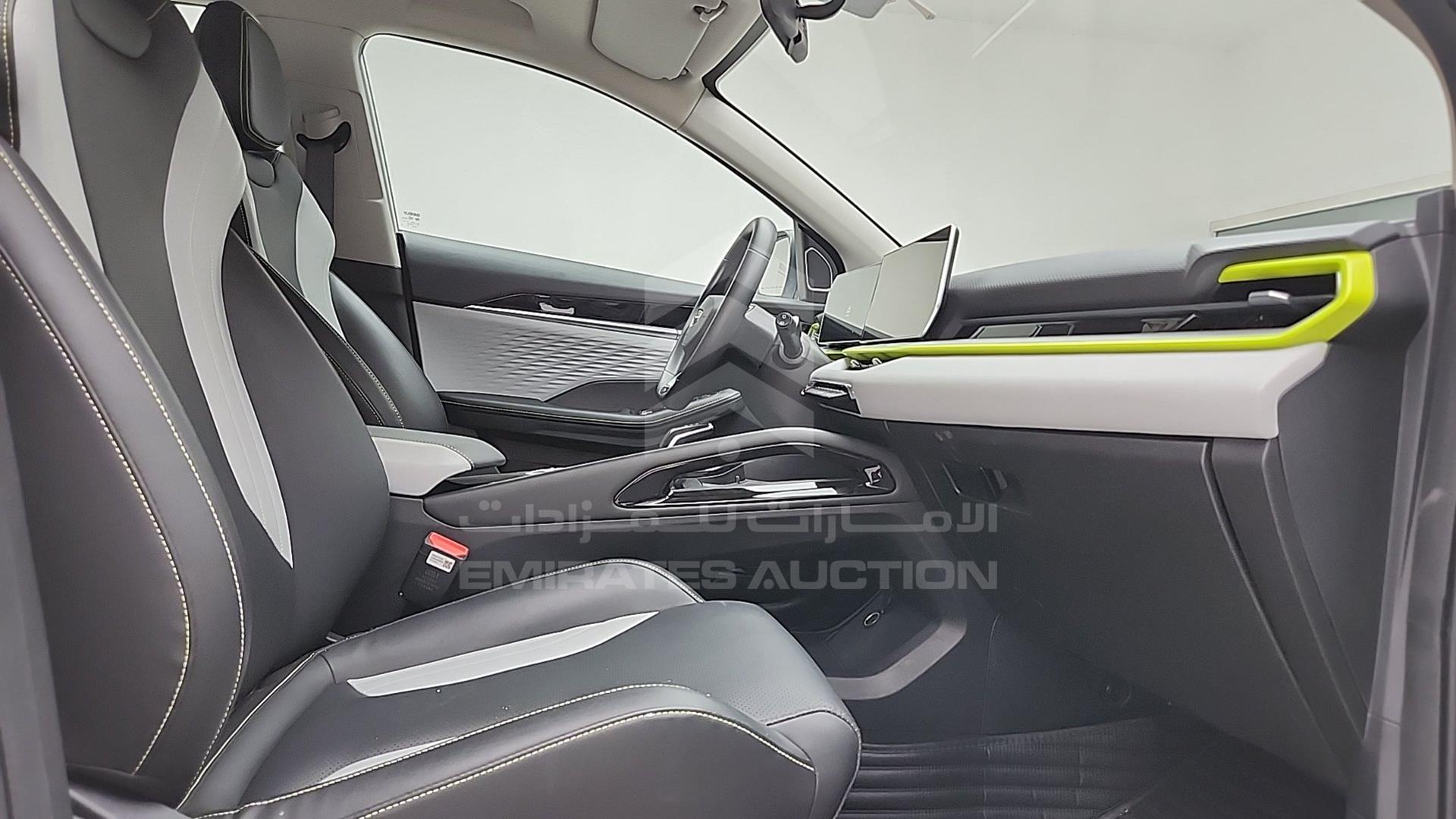 2024 GEELY COOLRAY VIN: LB3762KZ2RX505424