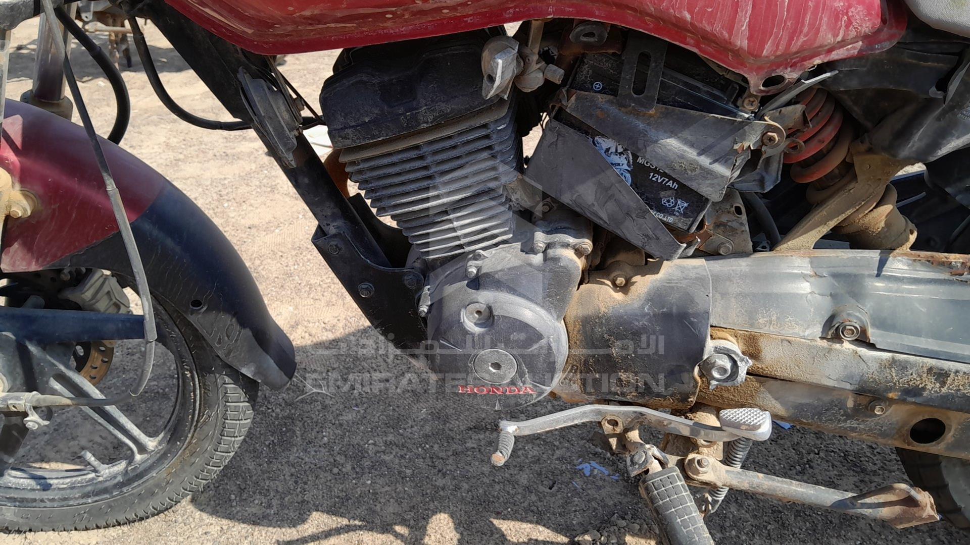 0 HONDA MOTORBIKE VIN: ME4KC20310802719