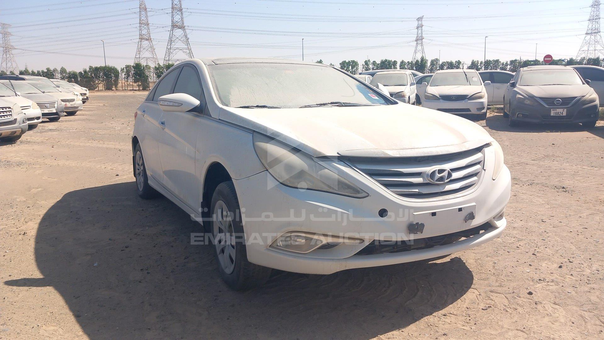 2014 HYUNDAI SONATA VIN: KMHEB41C5EA618234