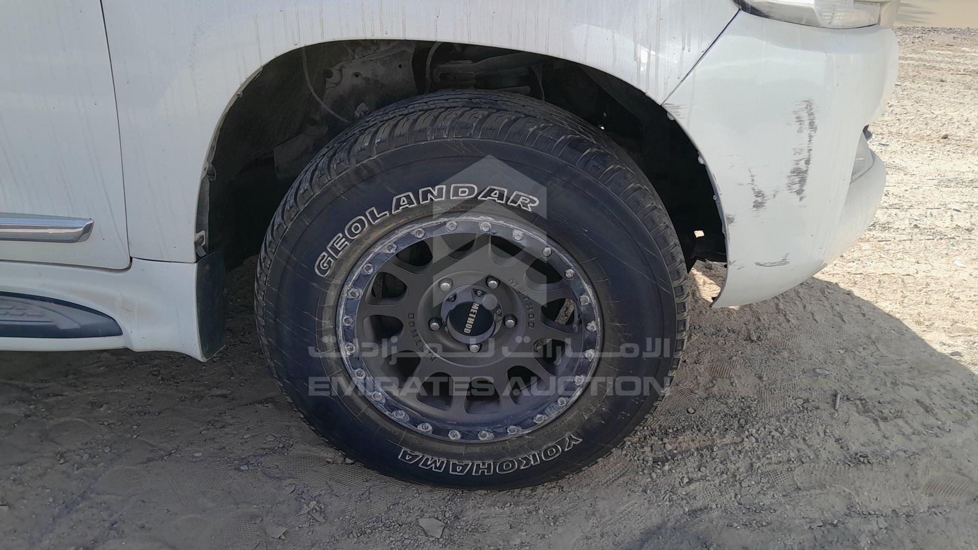 2010 TOYOTA LAND CRUISER VIN: JTMHT09J8A5066676