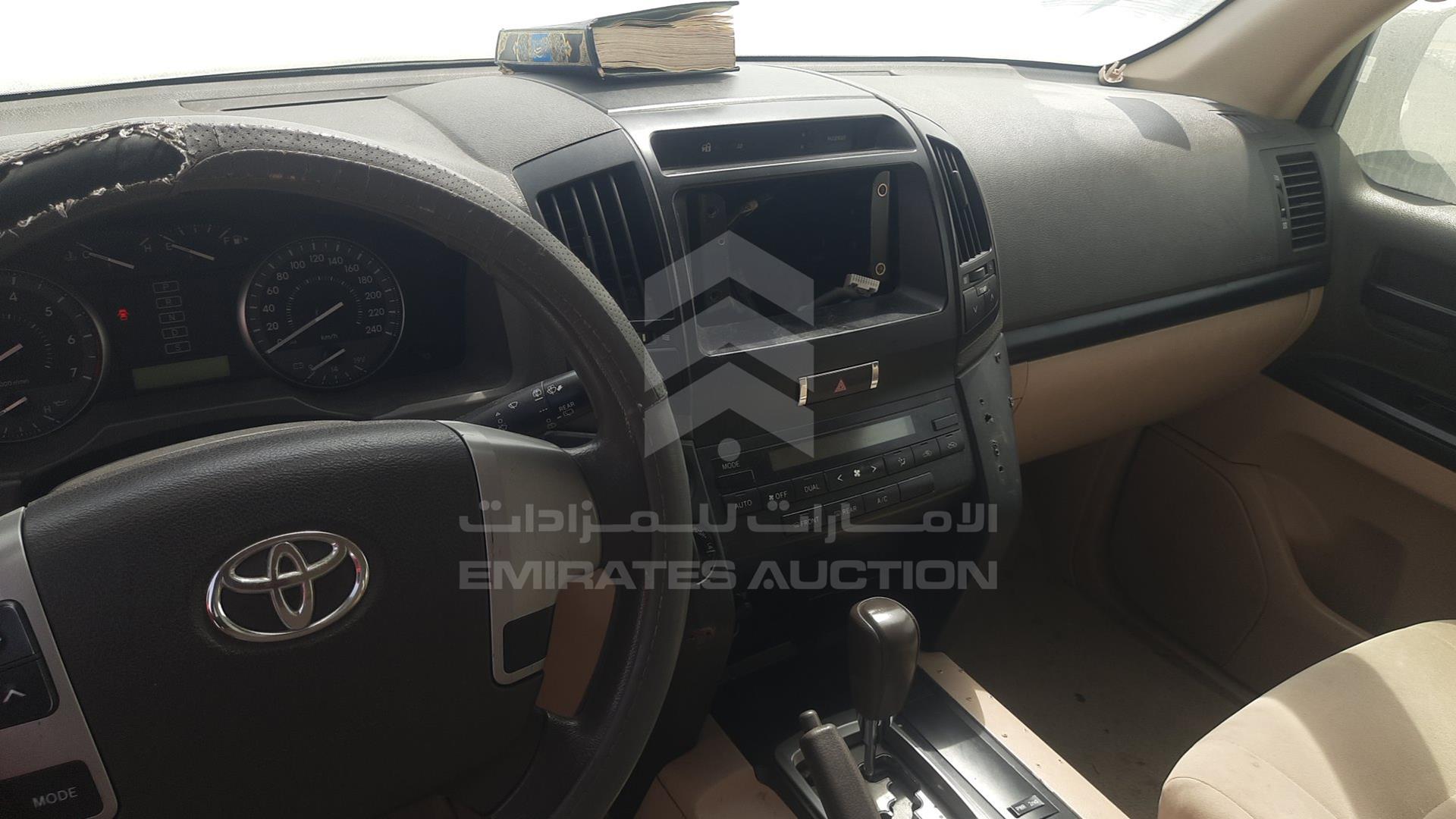 2013 TOYOTA LAND CRUISER VIN: JTMDU09J3D5071980