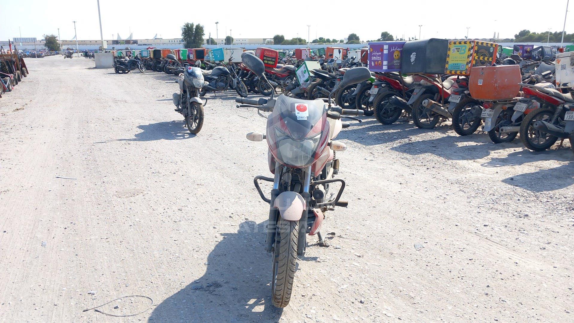 0 BAJAJ PULSAR VIN: MD2A11CX5LCE59847