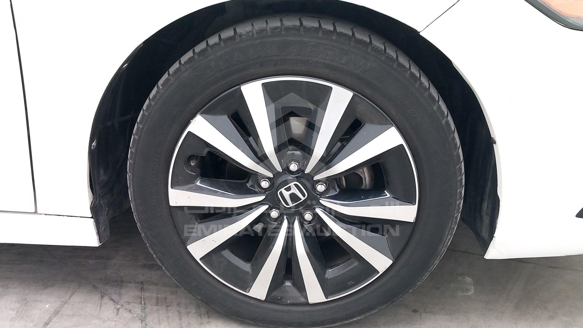 2022 HONDA CIVIC VIN: JHMFE1F75NX000949