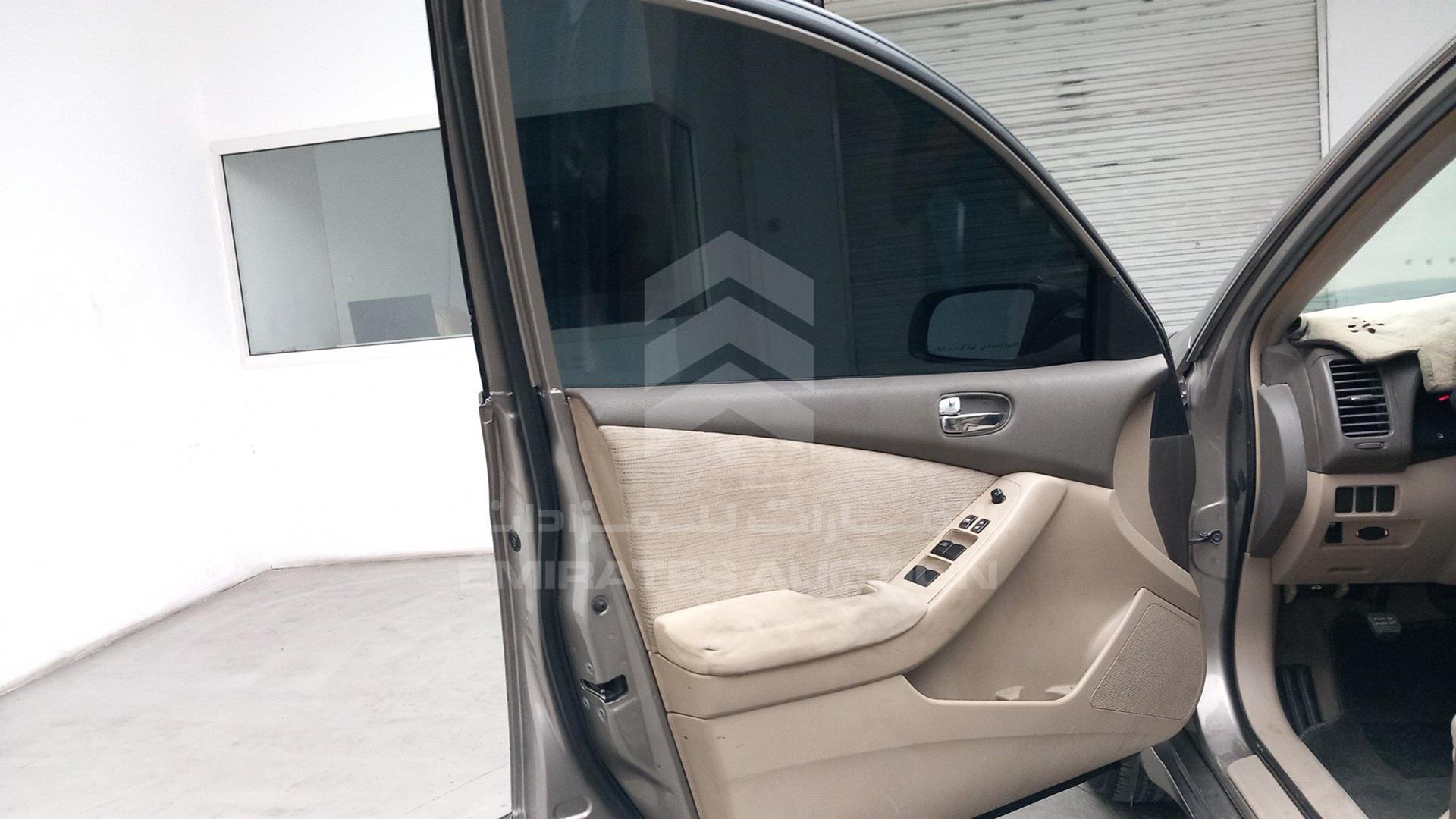 2011 NISSAN ALTIMA VIN: 1N4AL2A92BC137470