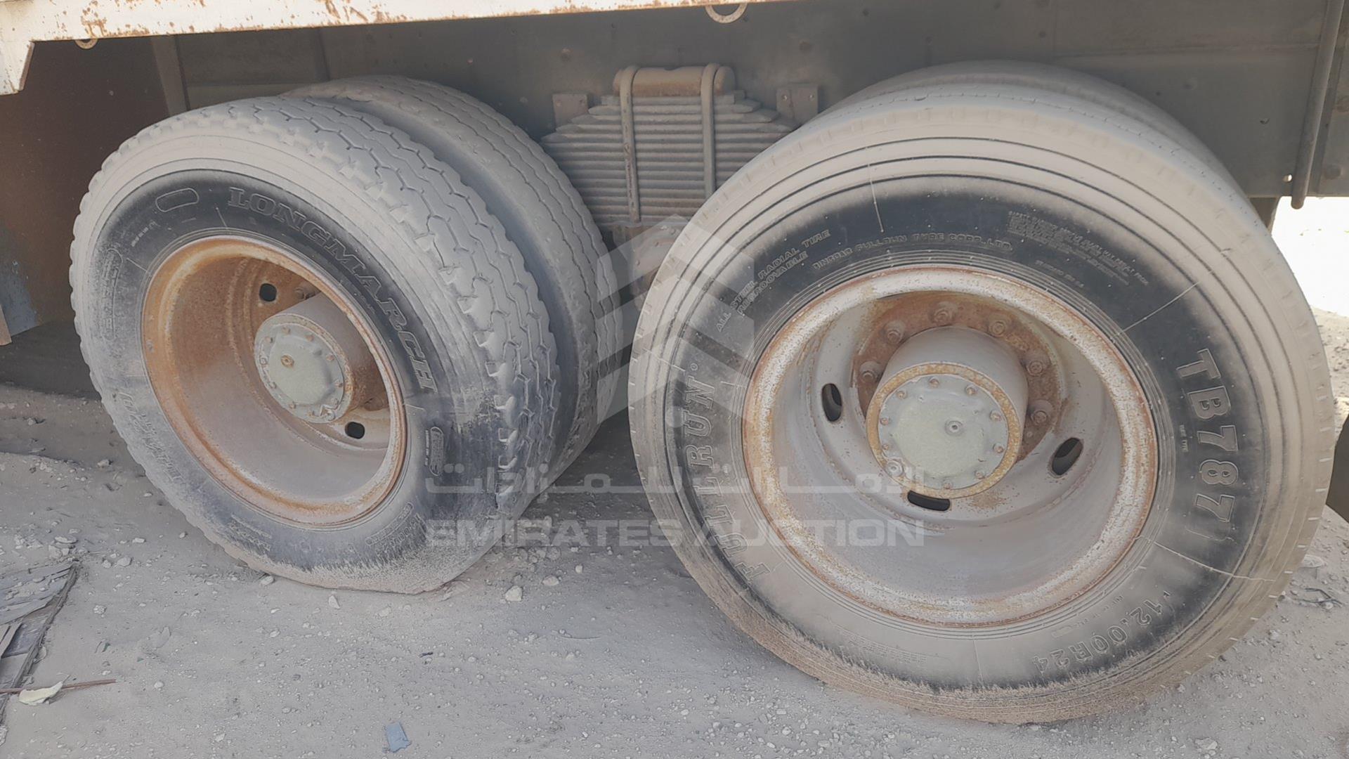 2014 SINO TRUCK HOWO 7 VIN: LZZ5BLSF2DN835383