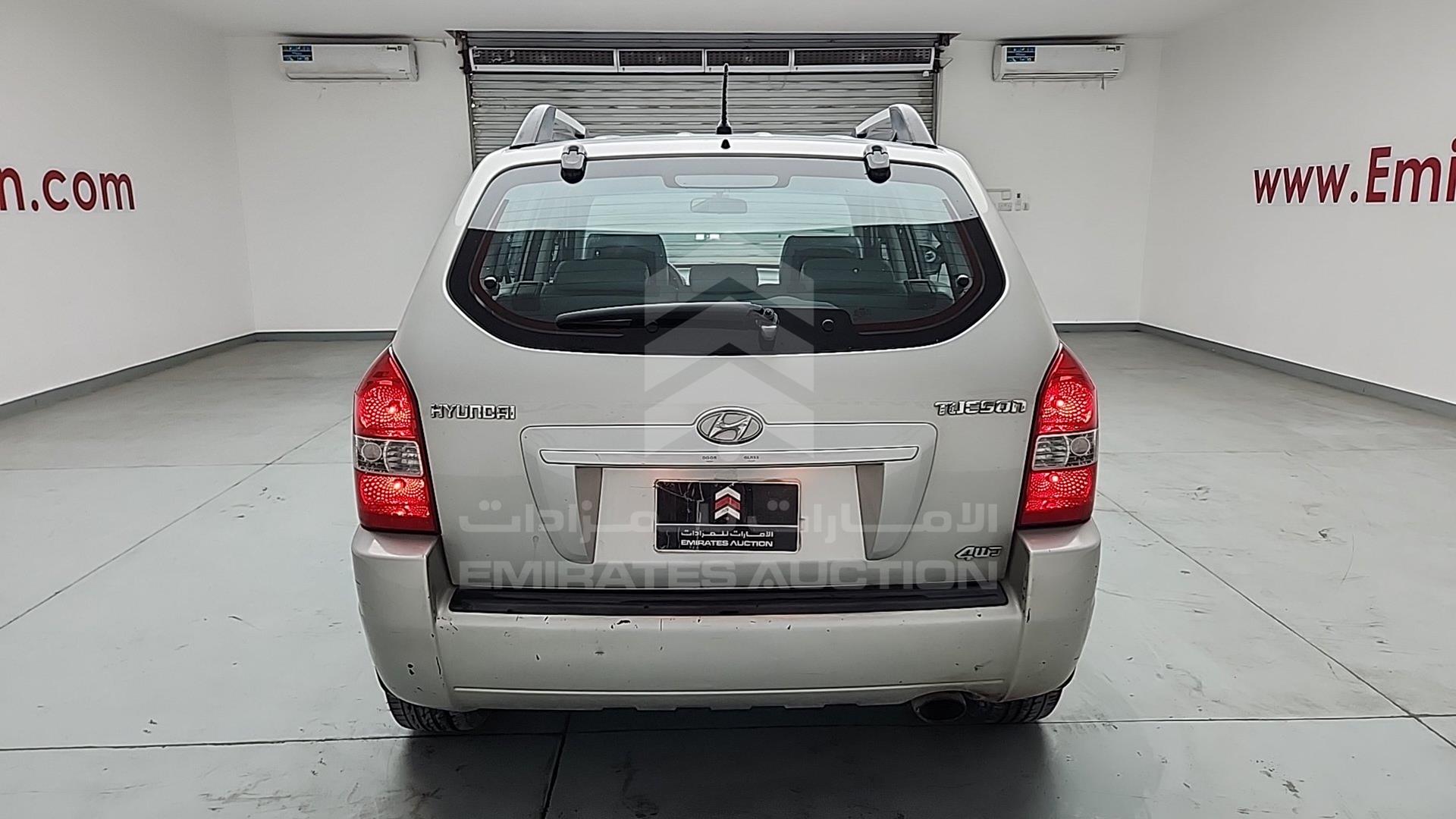 2009 HYUNDAI TUCSON VIN: KMHJM81B99U045432