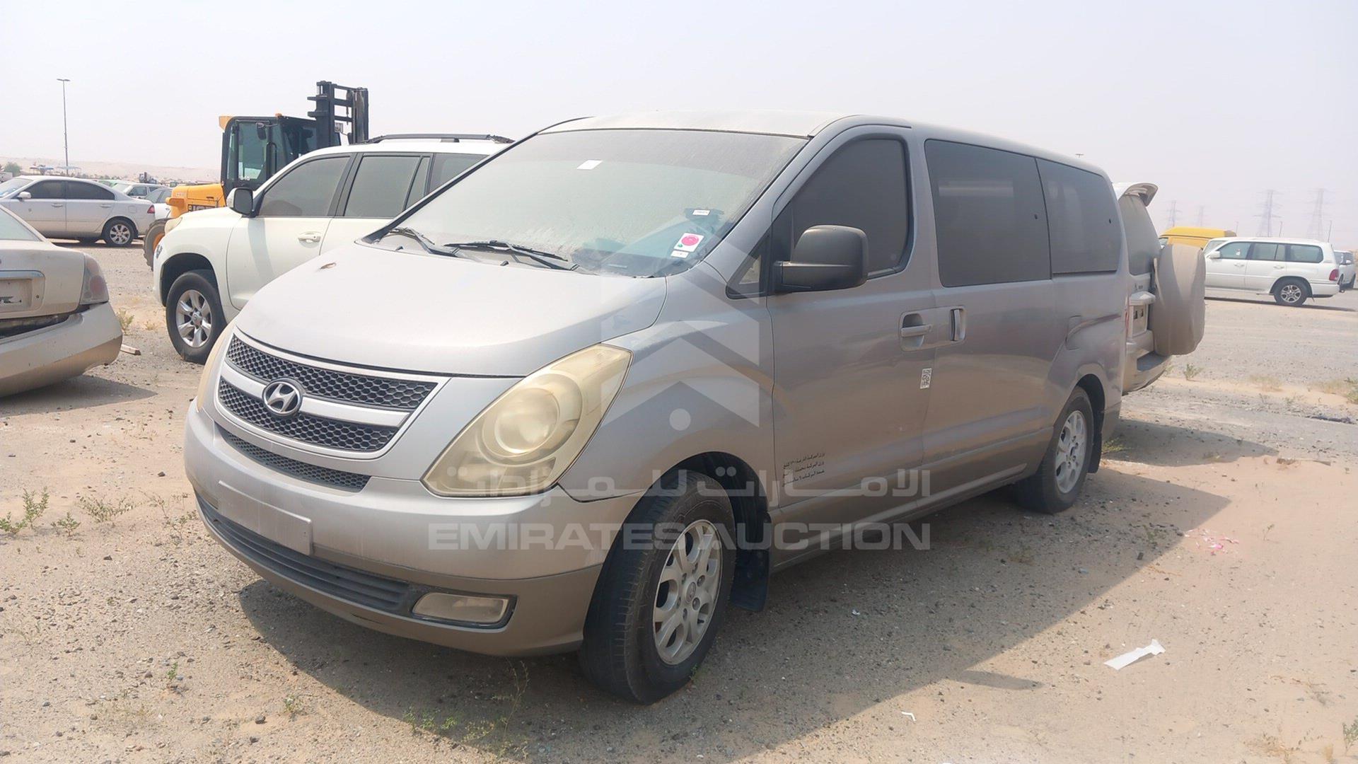 2012 HYUNDAI H1 VIN: KMHWH81R3CU337401