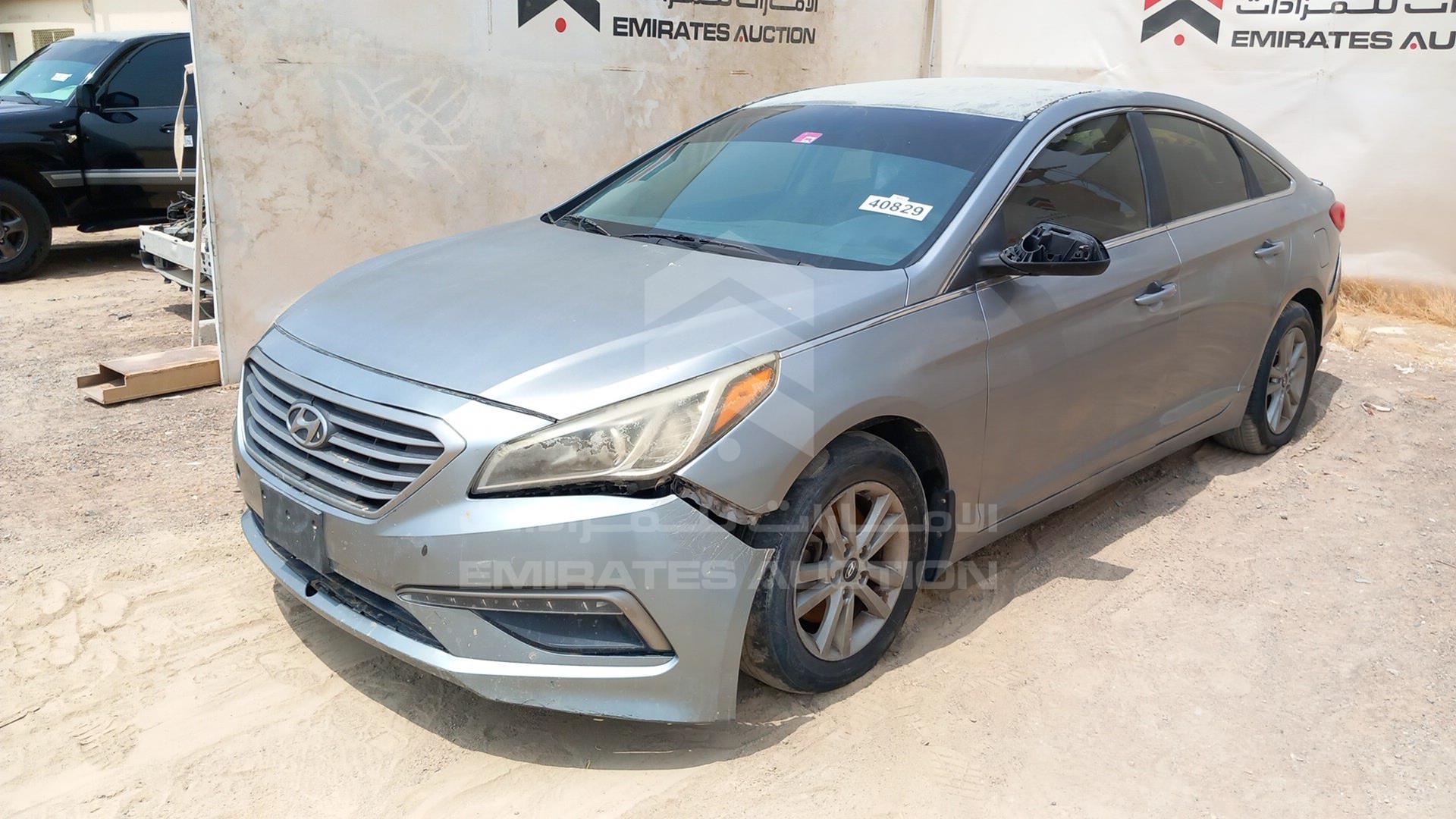 2015 HYUNDAI SONATA VIN: 5NPE24AF8FH039795