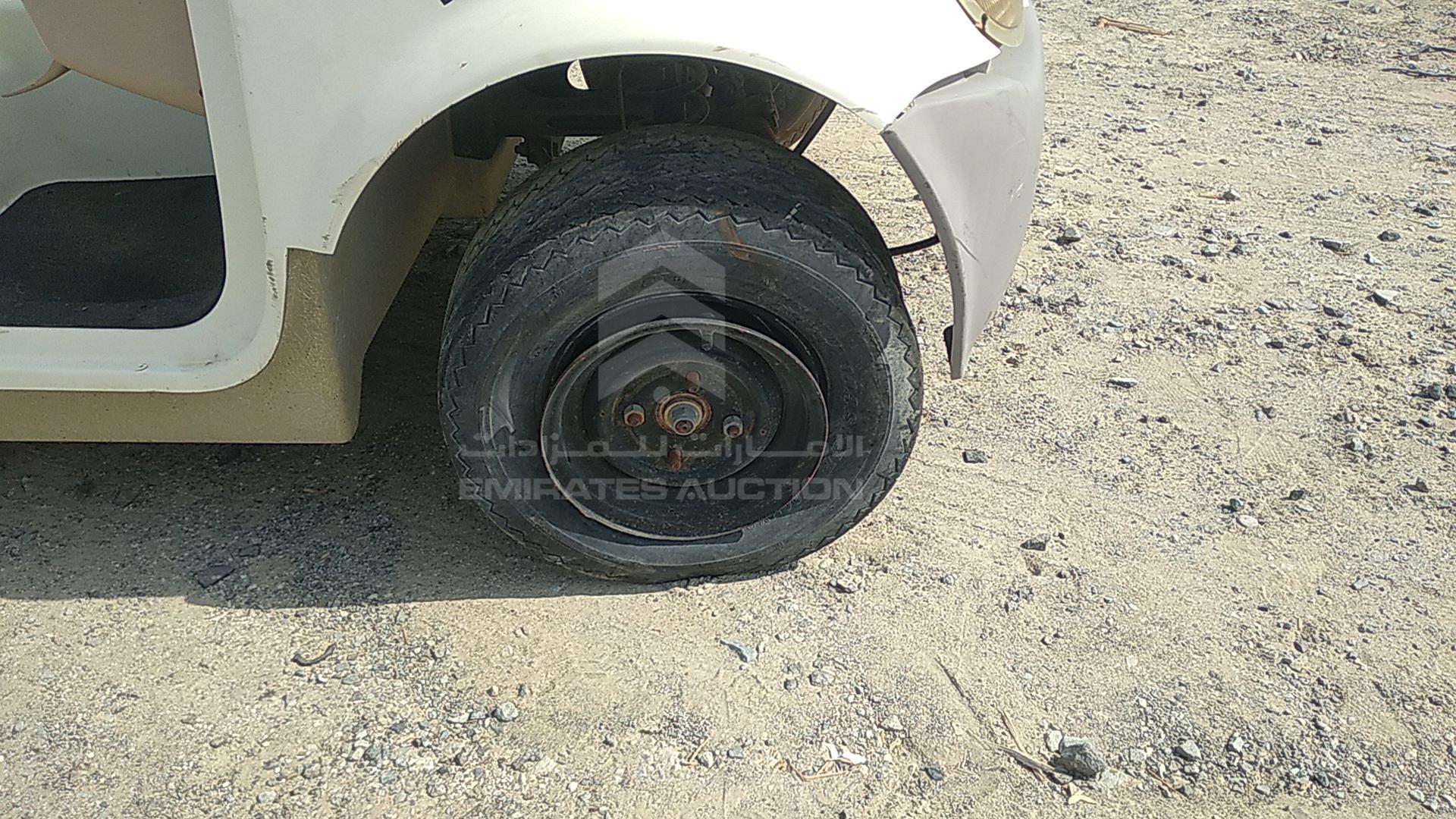 0 GOLF CART --- VIN: 2BWEC1418XS020273