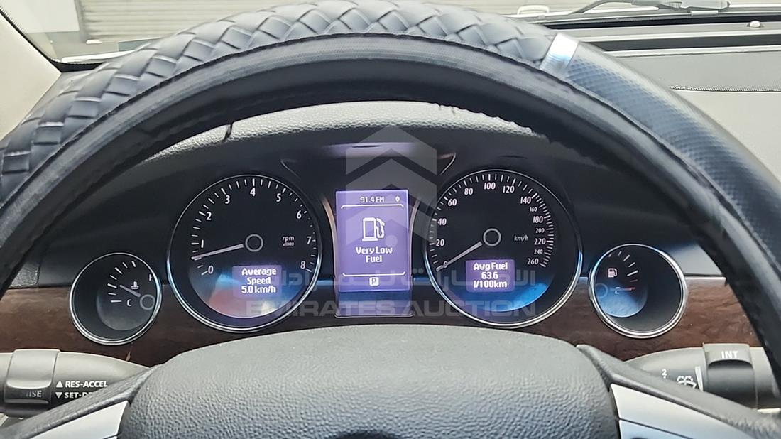 2013 Chevrolet Caprice — Speedometer & RPM Gauges — Photo 30
