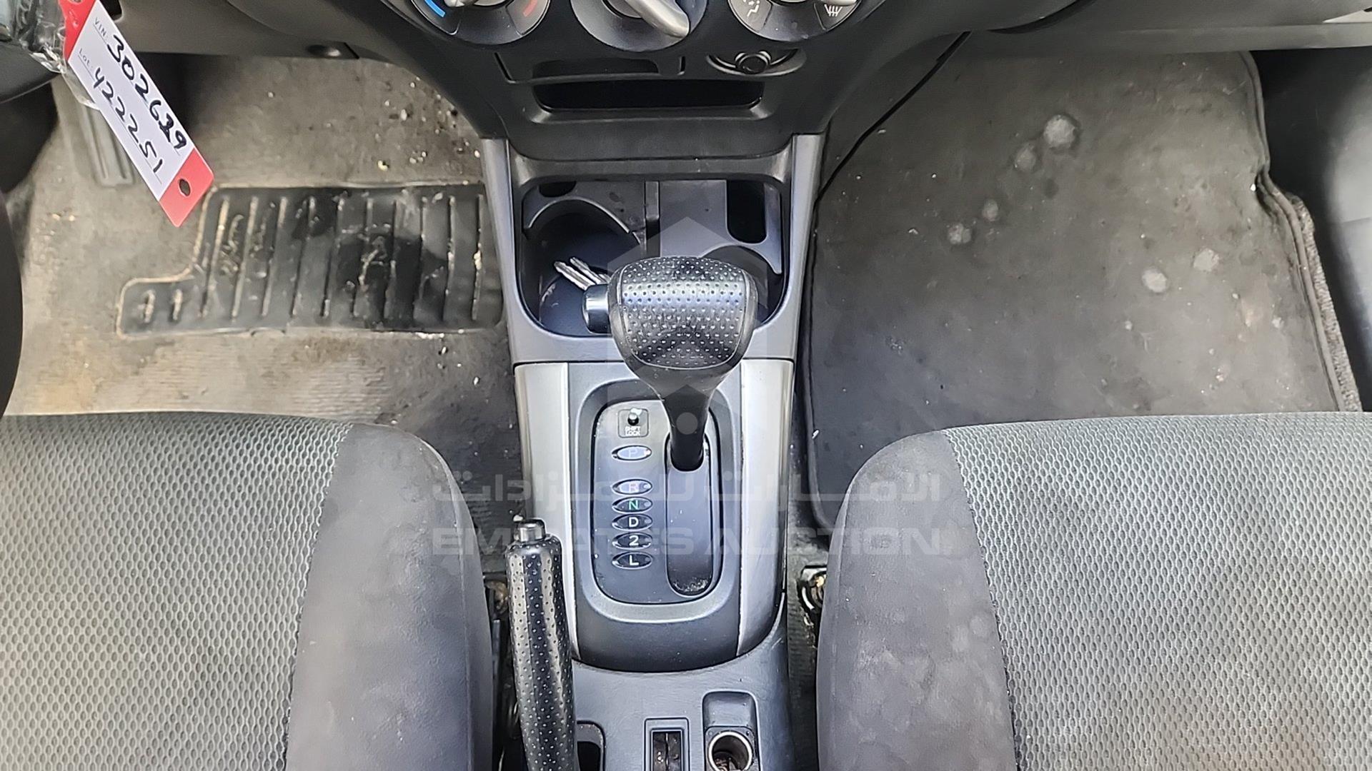 2005 TOYOTA RAV-4 VIN: JTEHH20V350302629