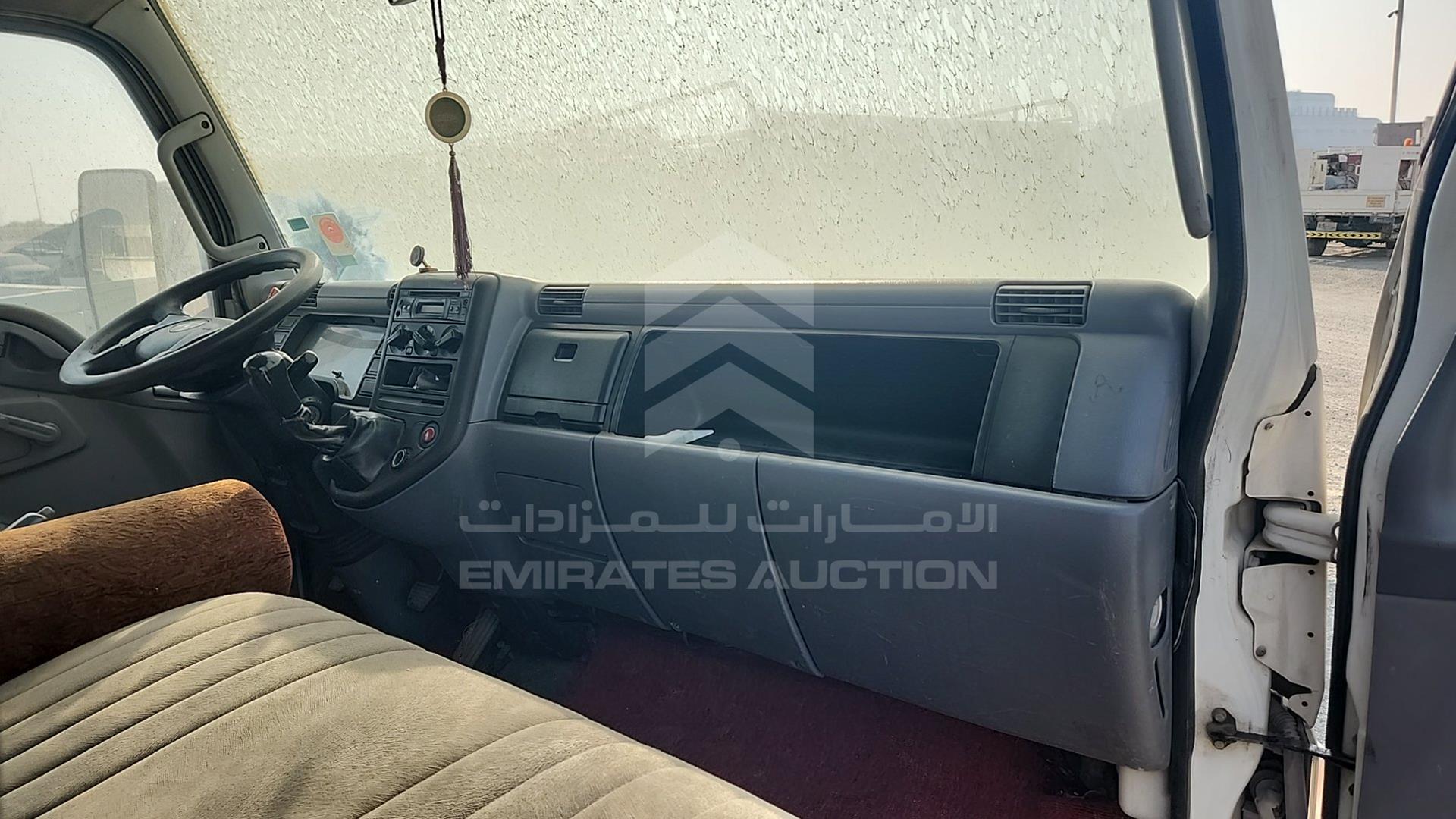 2016 MITSUBISHI CANTER VIN: JL7B6G1P8GK013818