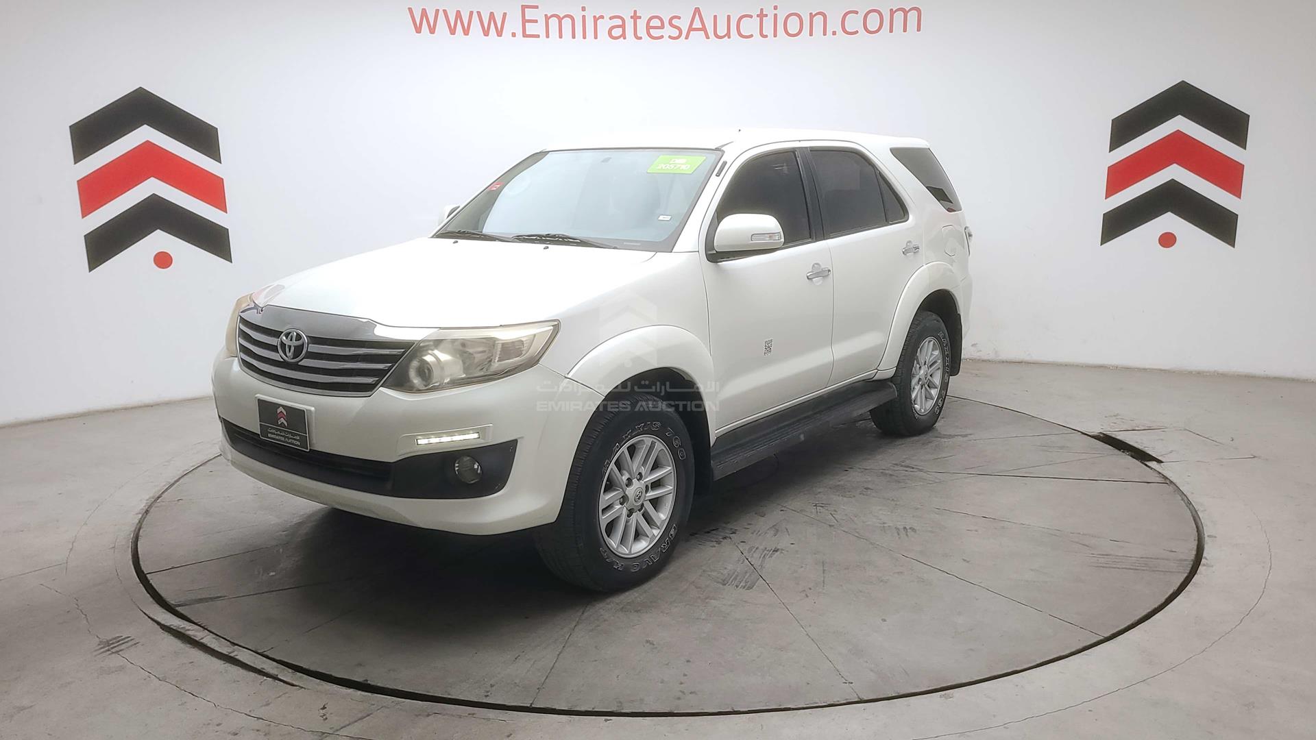 2015 TOYOTA FORTUNER VIN: MHFYX59G7F8068399