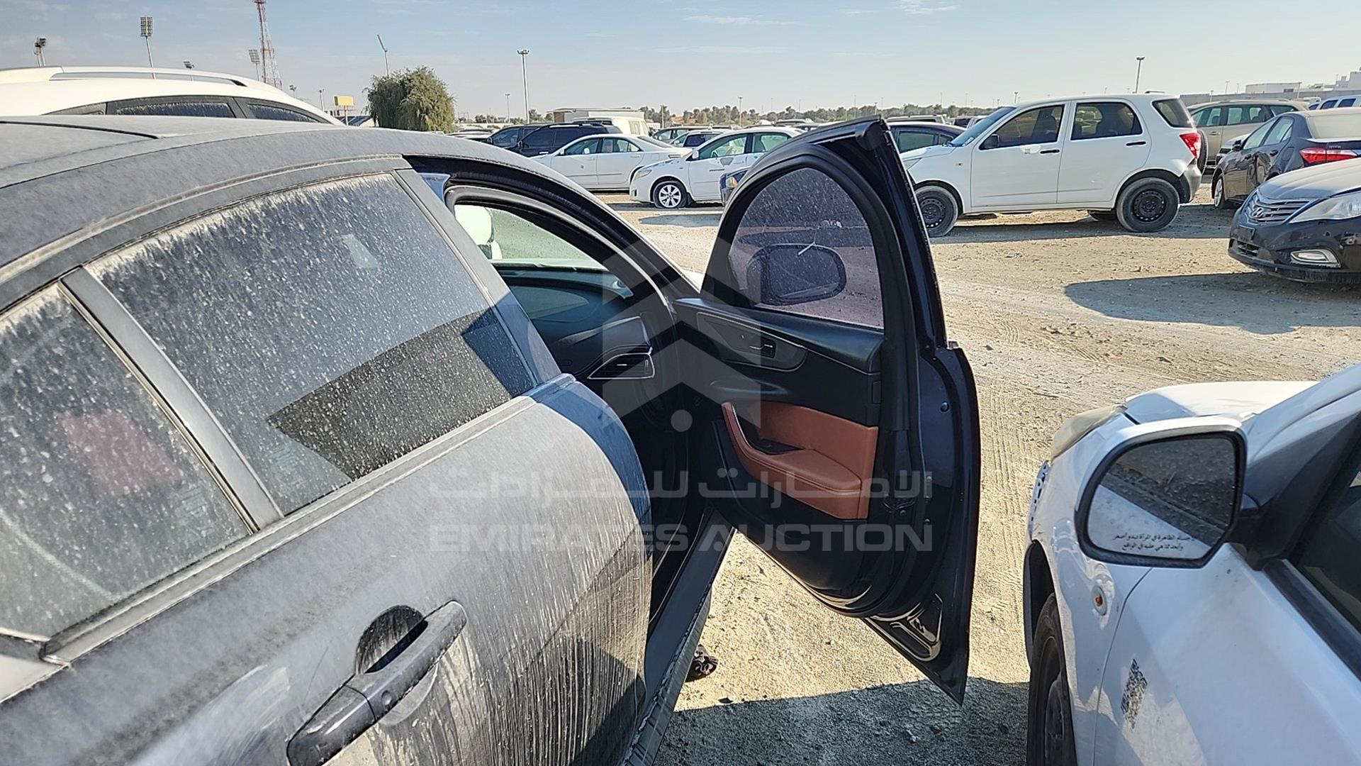 2020 JAGUAR XE VIN: SAJAB4BX2LCP65943