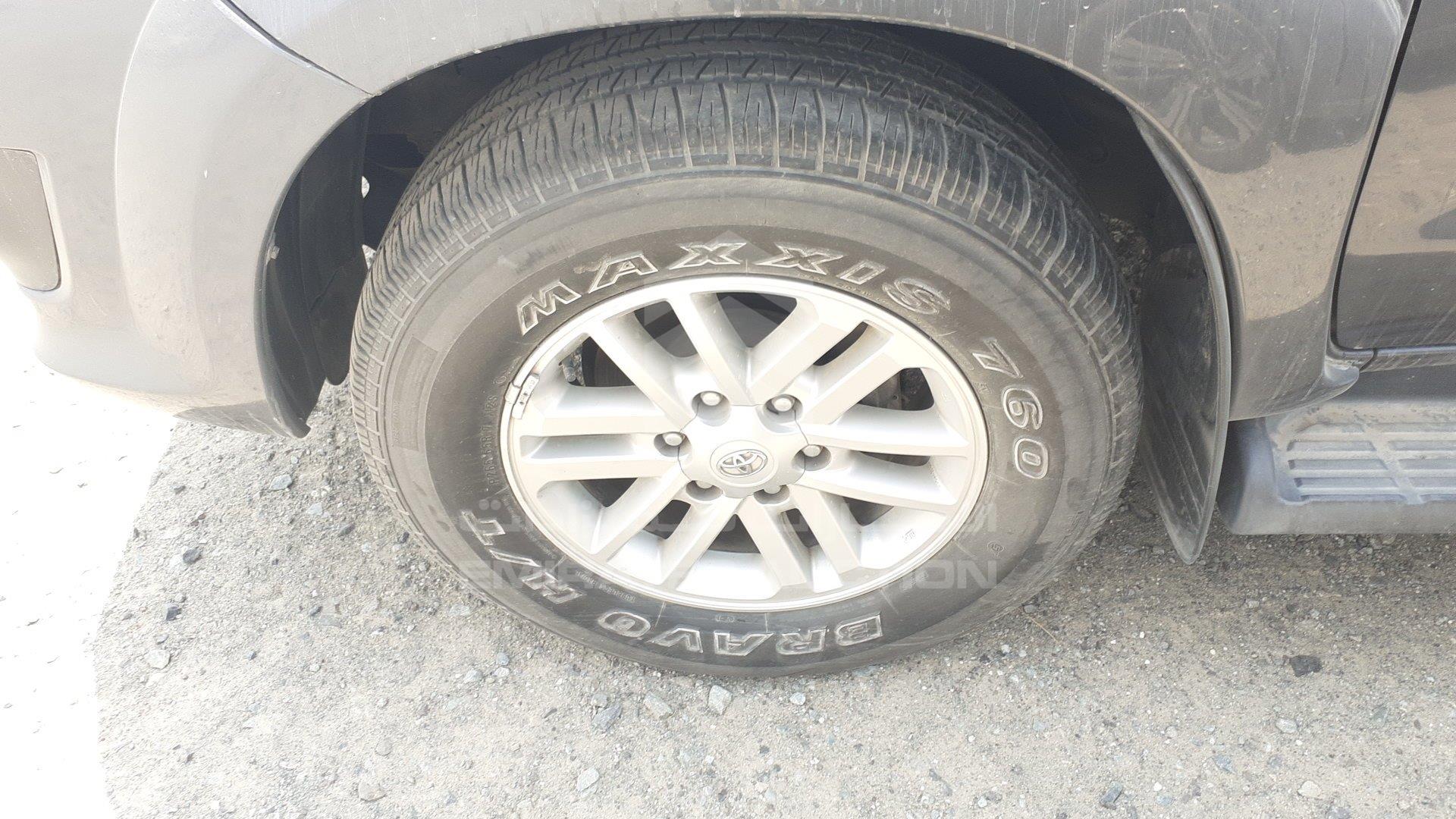 MHFYX59G0D8046614 - 2013 Toyota Fortuner - #359324