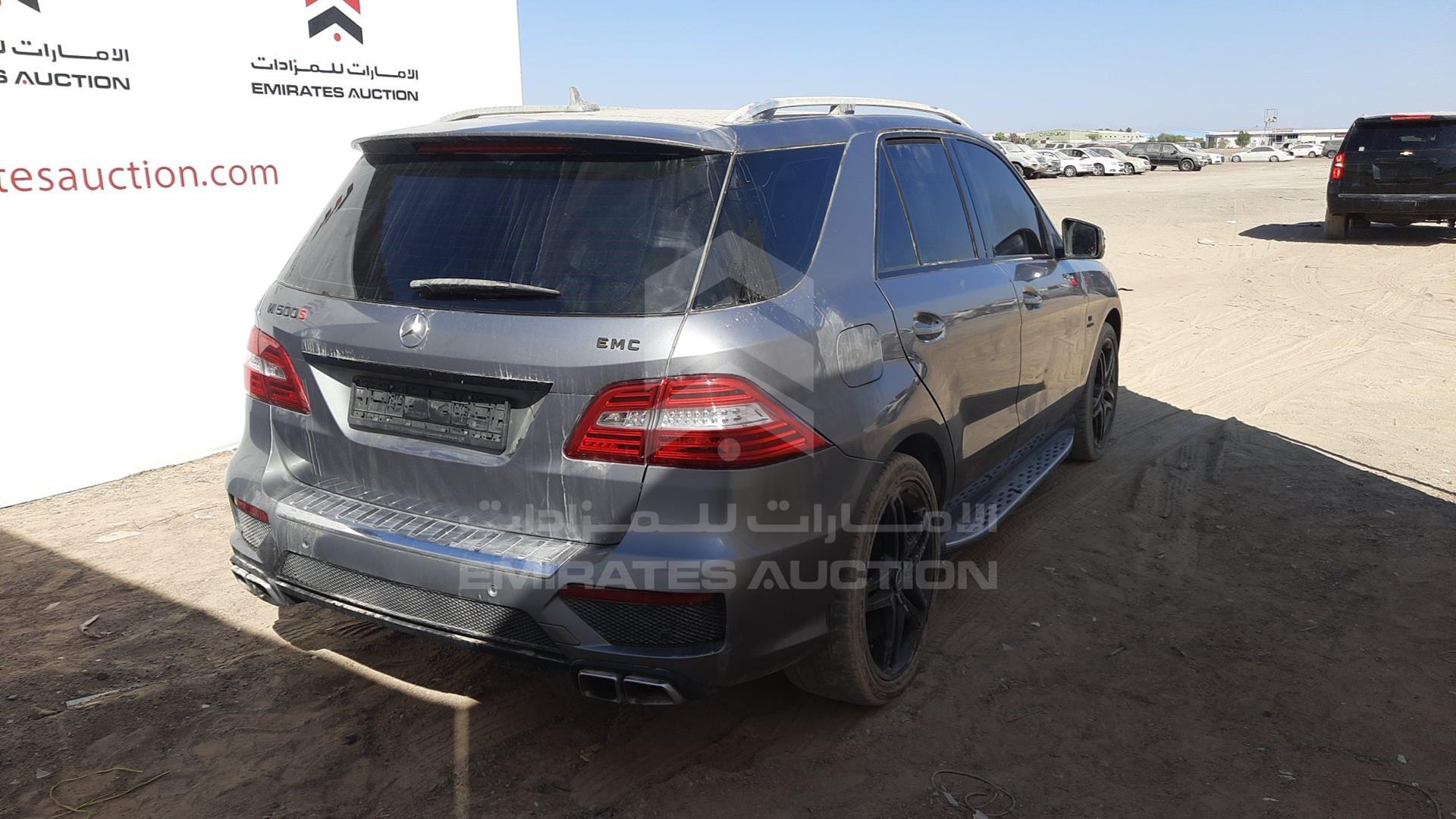 0 MERCEDES ML 500 VIN: WDCDA7DB7DA123811