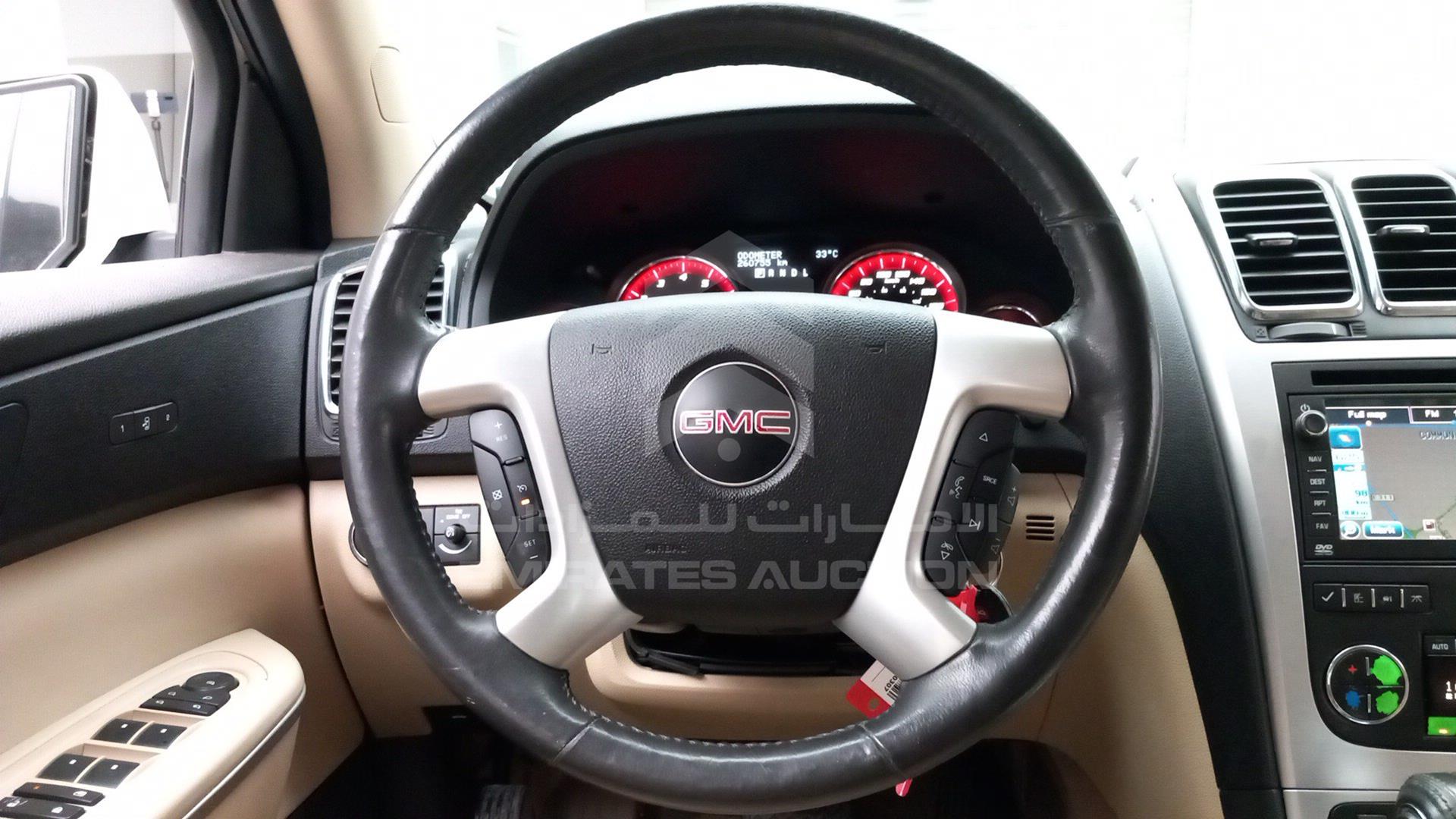 2011 GMC ACADIA VIN: 1GKKV8ED1BJ350307