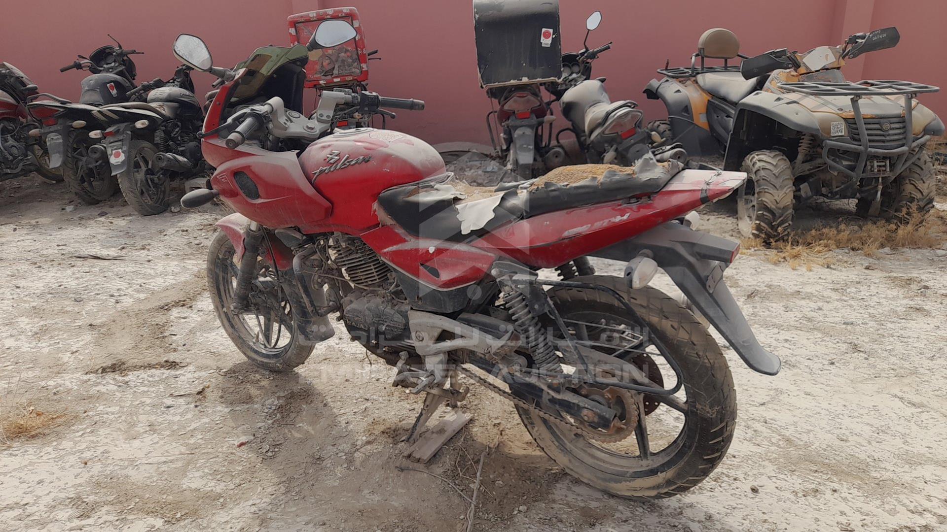 2010 BAJAJ 220 CC VIN: MD2DHDKZZSCL41541