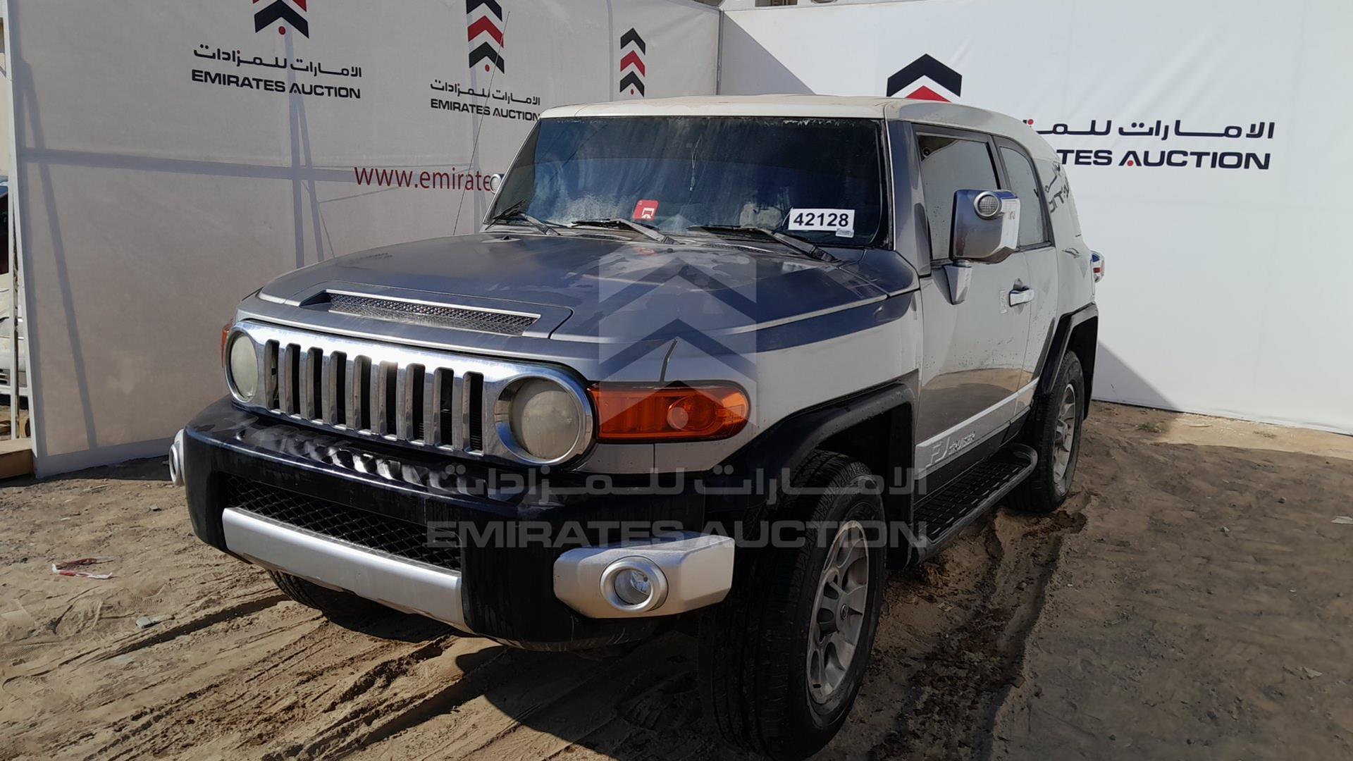 2011 TOYOTA FJ CRUISER VIN: JTEBU11F9BK101045