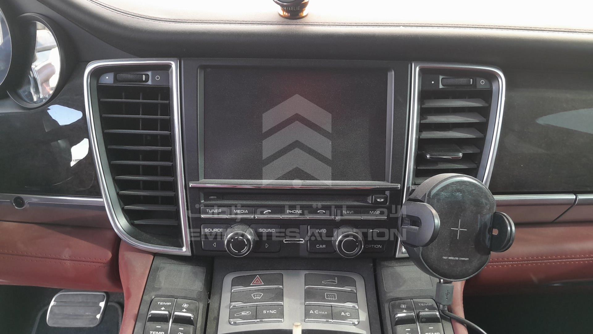 2015 PORSCHE PANAMERA VIN: WP0ZZZ97ZFL006437
