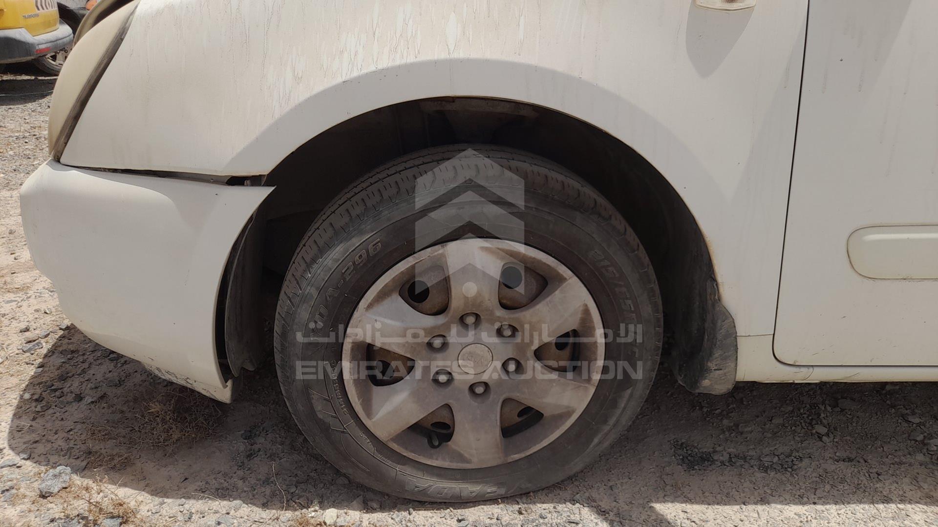 2006 KIA CARNIVAL VIN: KNAMB763566046559