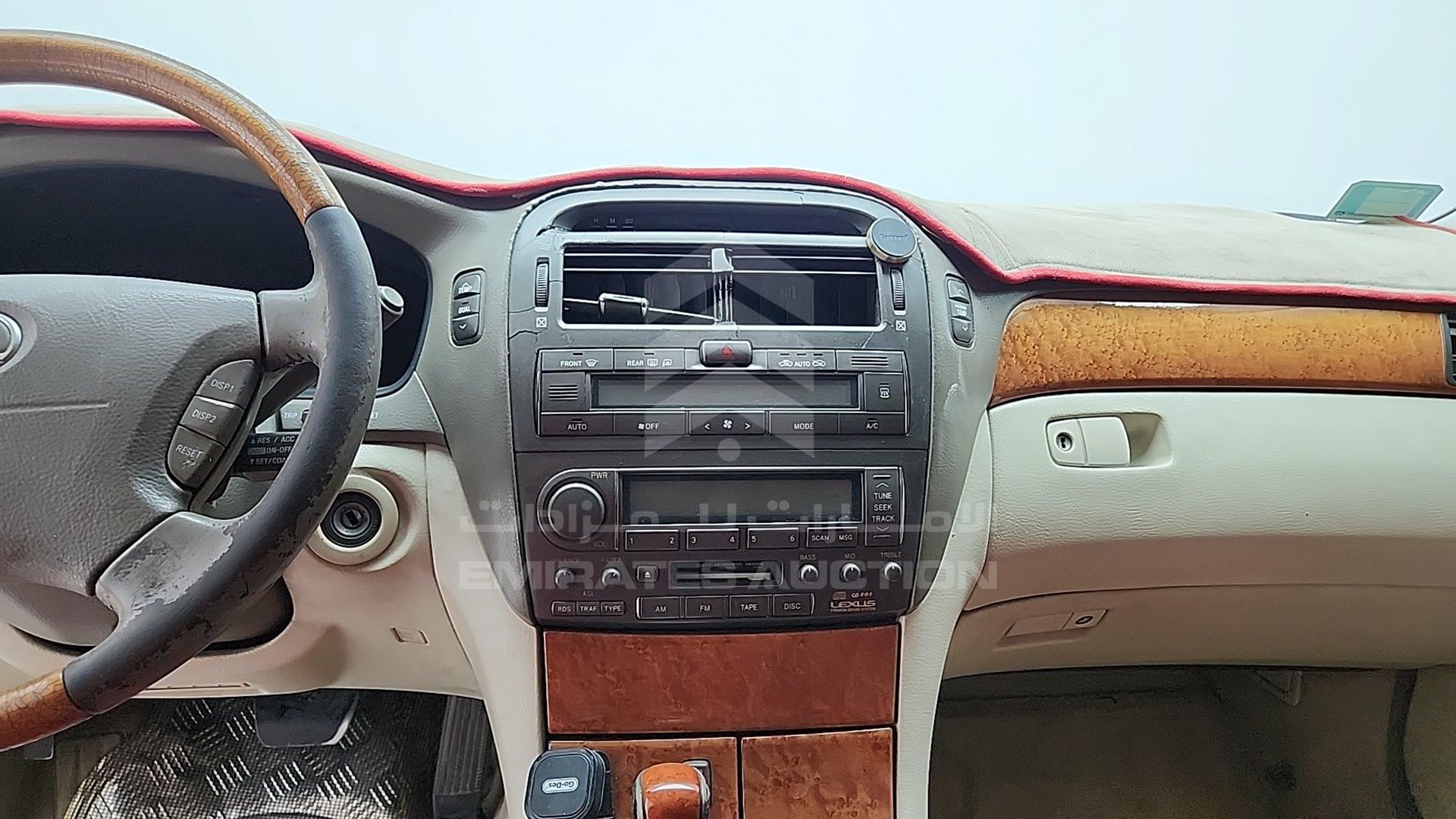 2002 LEXUS LS 430 VIN: JTHBN30F420059814