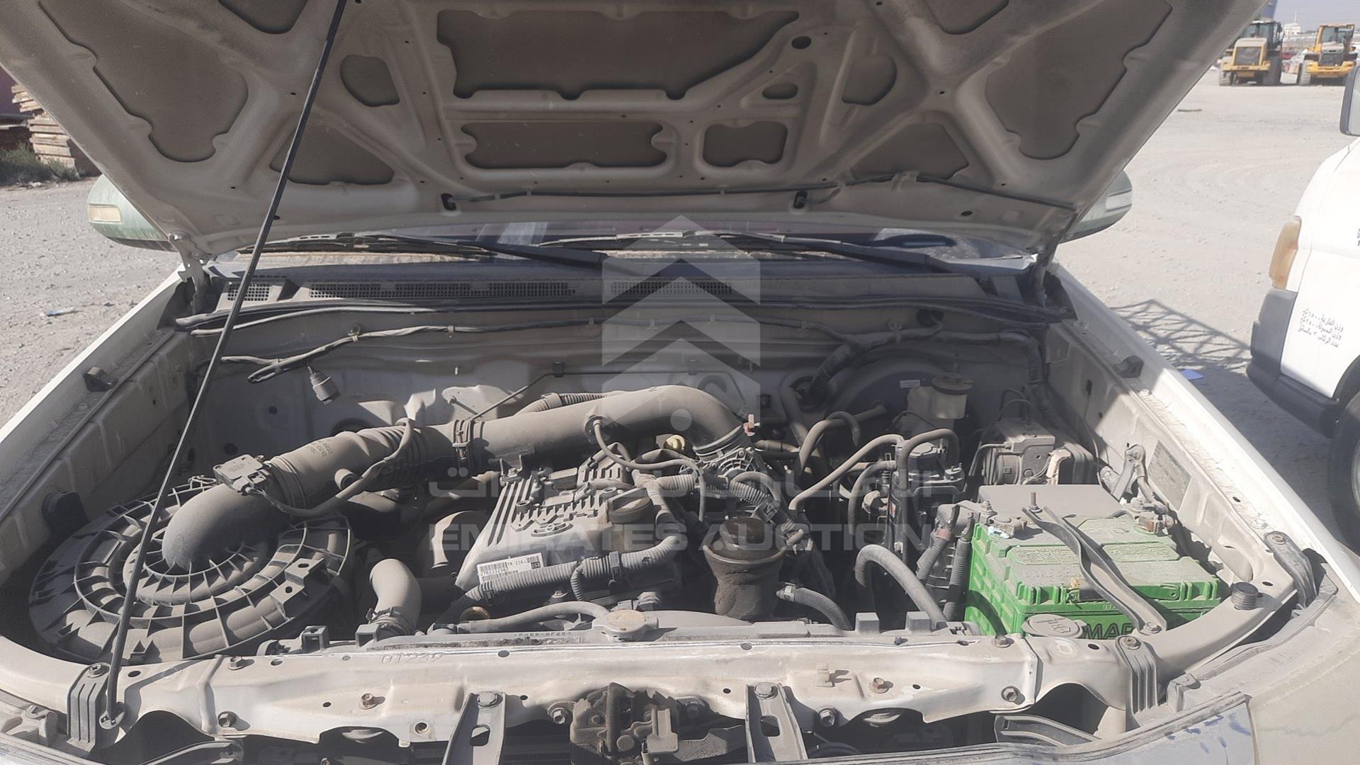 2014 TOYOTA HILUX VIN: MR0FX22G5E1111738
