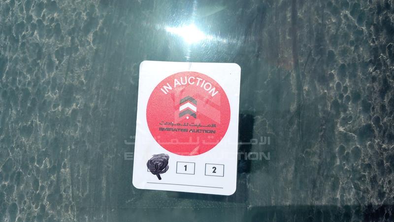 1ZVFT84N375196337 Auction: EmiratesAuction Lot: 404943 1ZVFT84N375196337 Ford Mustang 2007 SILVER Photo 27