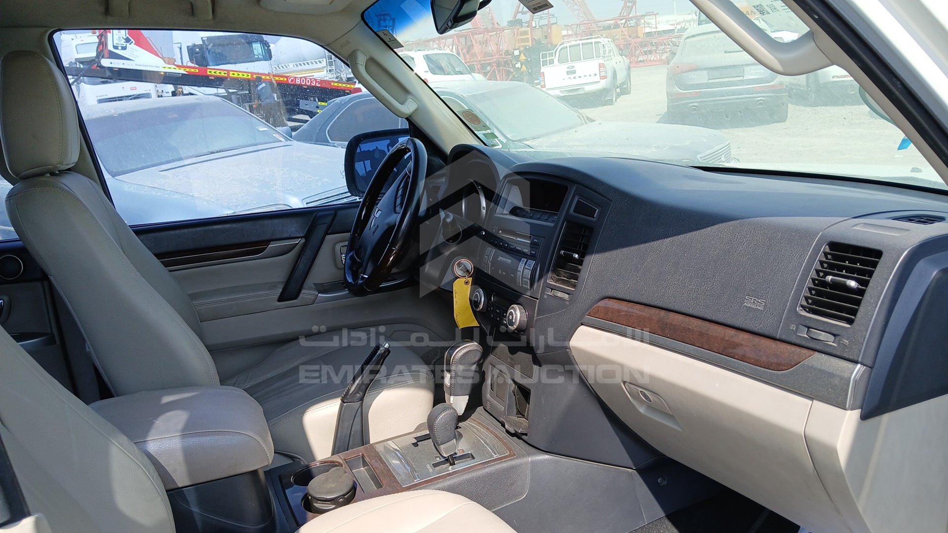 2013 MITSUBISHI PAJERO VIN: JMYLRV95WDJ706603