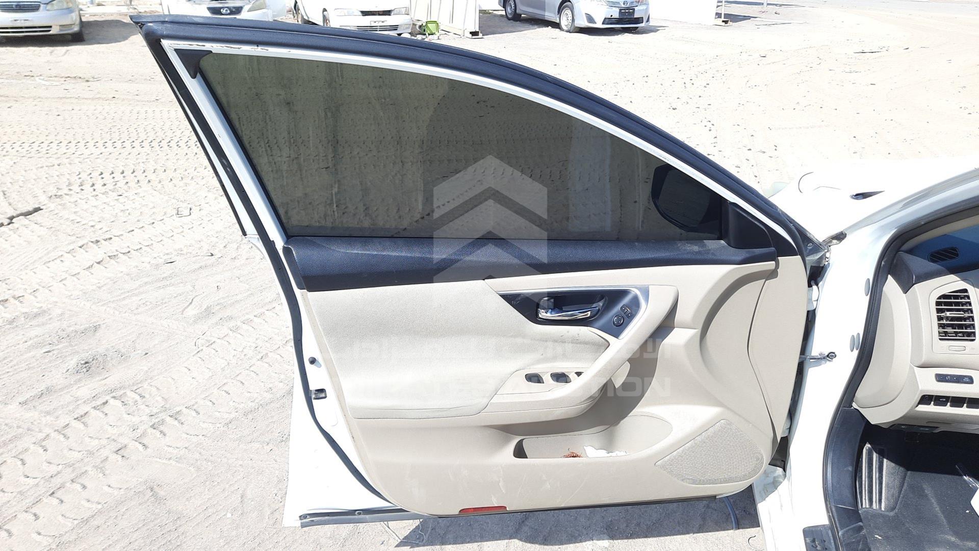 2015 NISSAN ALTIMA VIN: 1N4AL3AP0FC153726