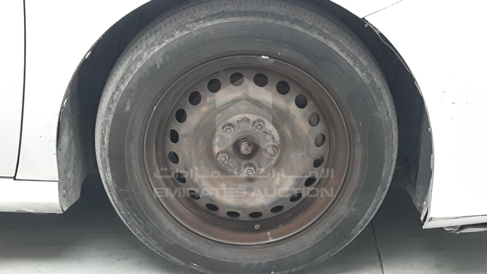 2019 TOYOTA CAMRY VIN: JTNBF9HK7K3024987