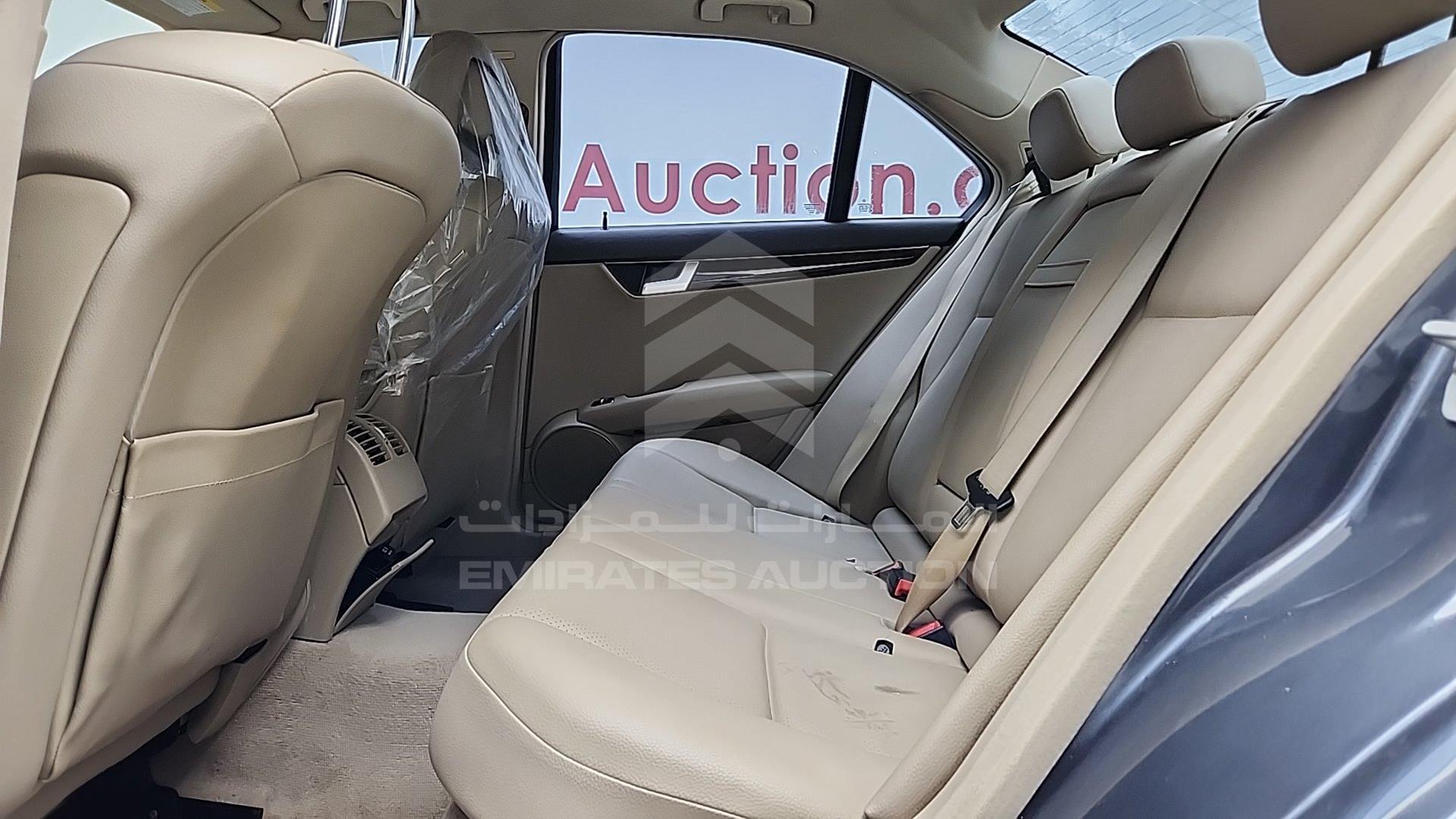 2014 MERCEDES C 250 VIN: WDDGF4HB7ER317471