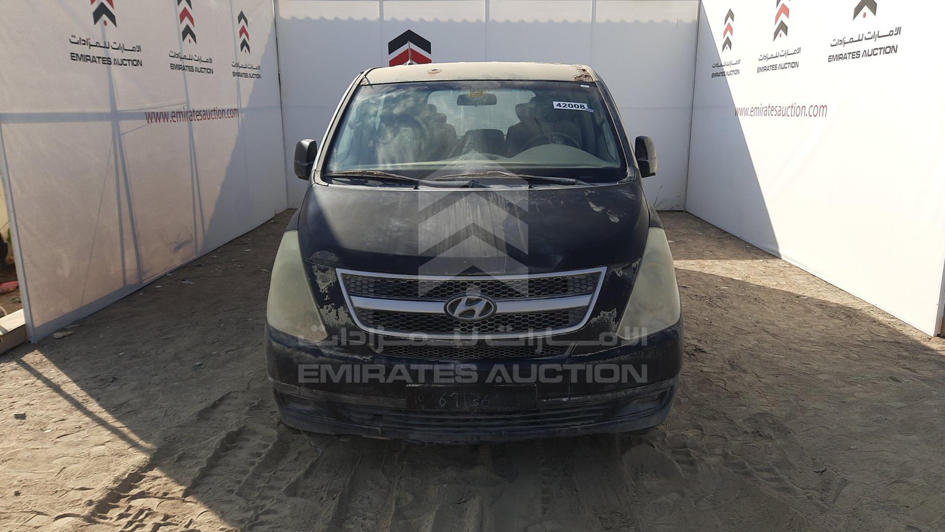 2011 HYUNDAI H1 VIN: KMJWA37R5BU239921