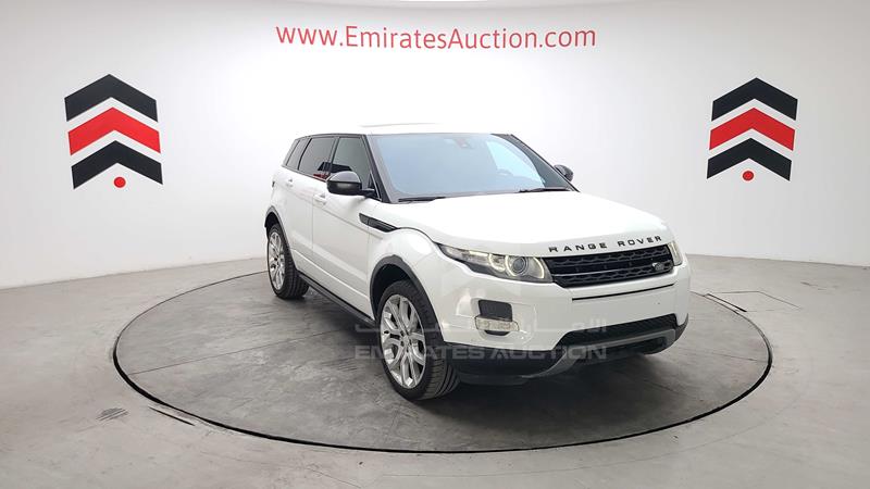 SALVA2BG0EH935397 Auction: EmiratesAuction Lot: 416781 SALVA2BG0EH935397 Range Rover Evoque 2014 WHITE Photo 47